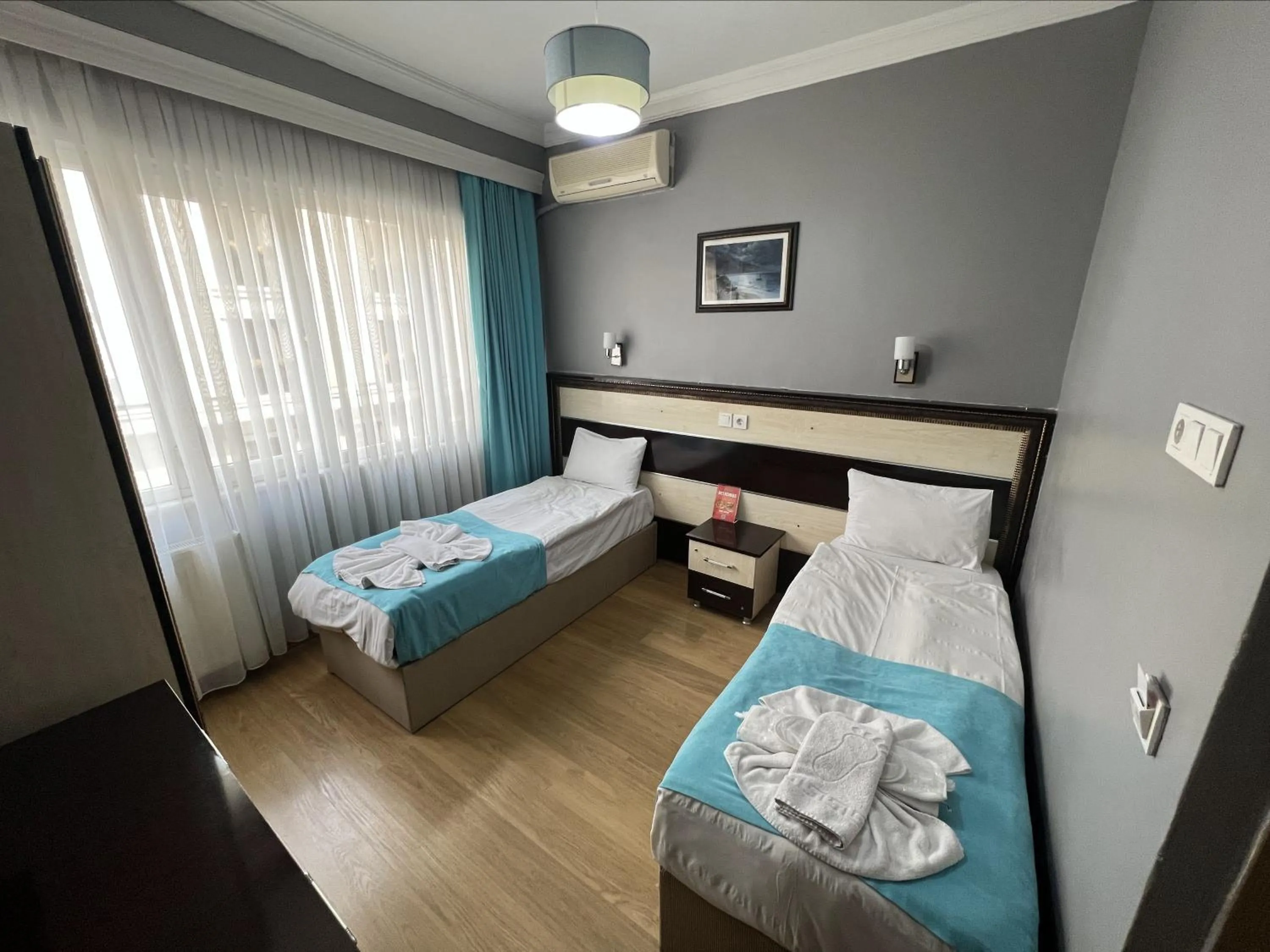 Bed in Old City Park Hotel