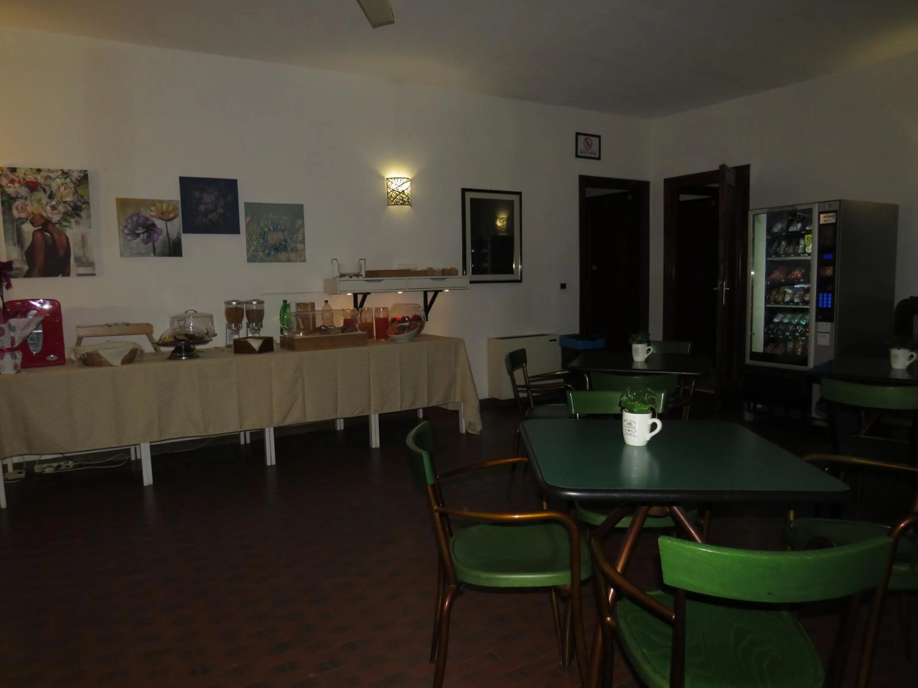 Dining area in Hotel San Michele