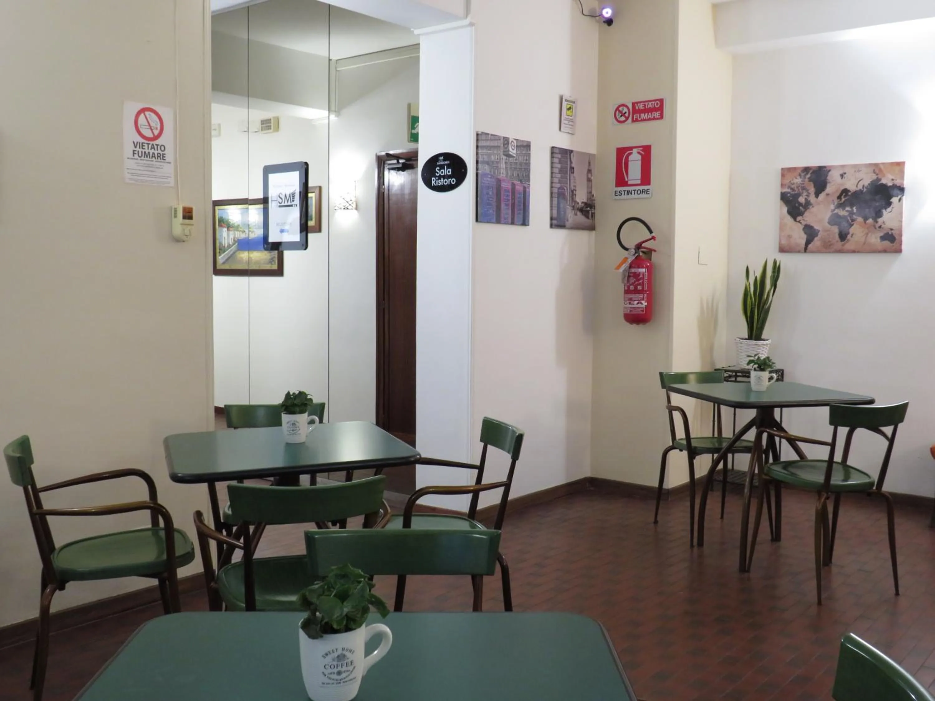 Restaurant/places to eat in Hotel San Michele