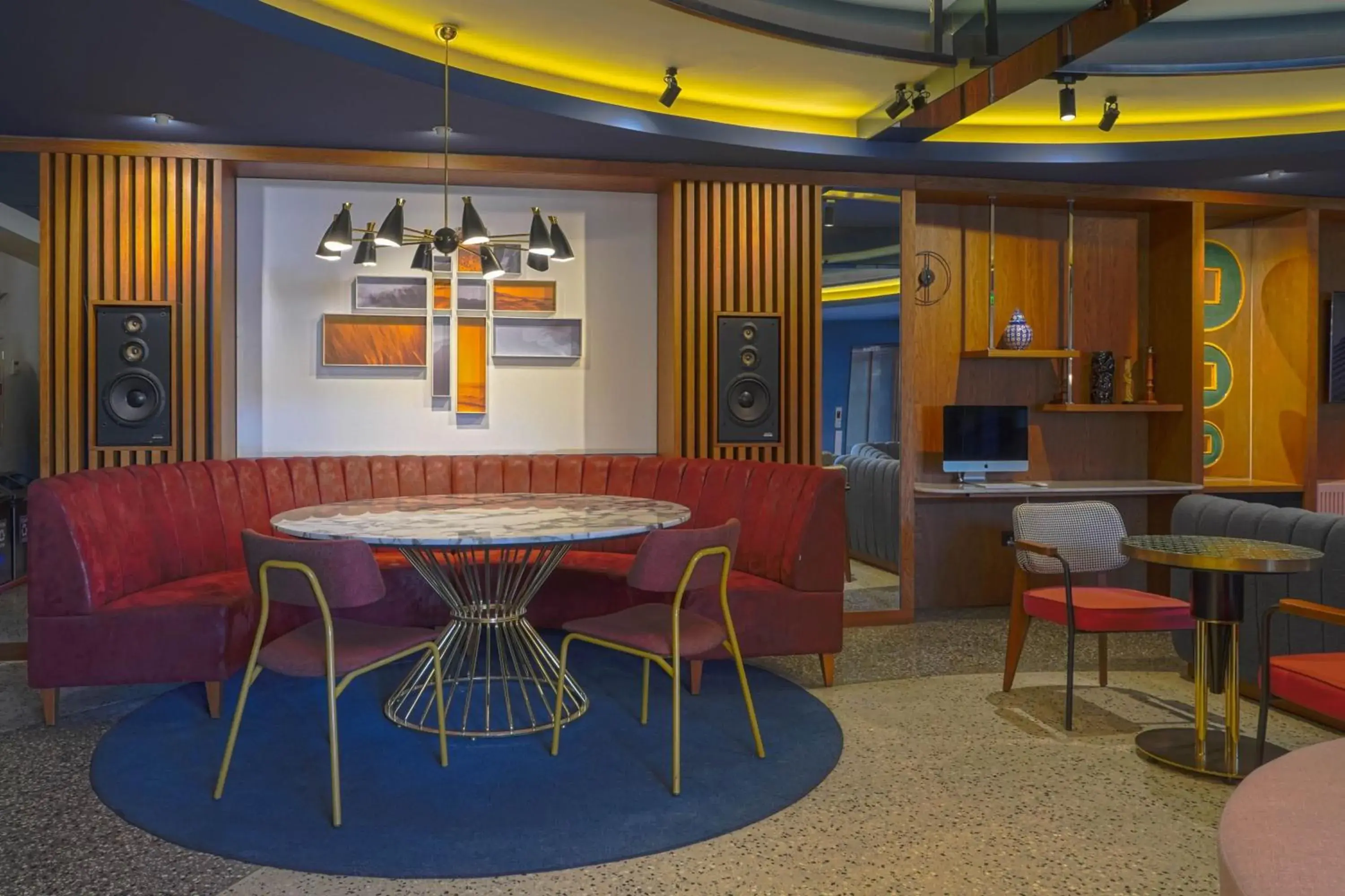 Lobby or reception in Four Points Flex by Sheraton Bursa Nilüfer Lobby or reception in Four Points Flex by Sheraton Bursa Nilüfer