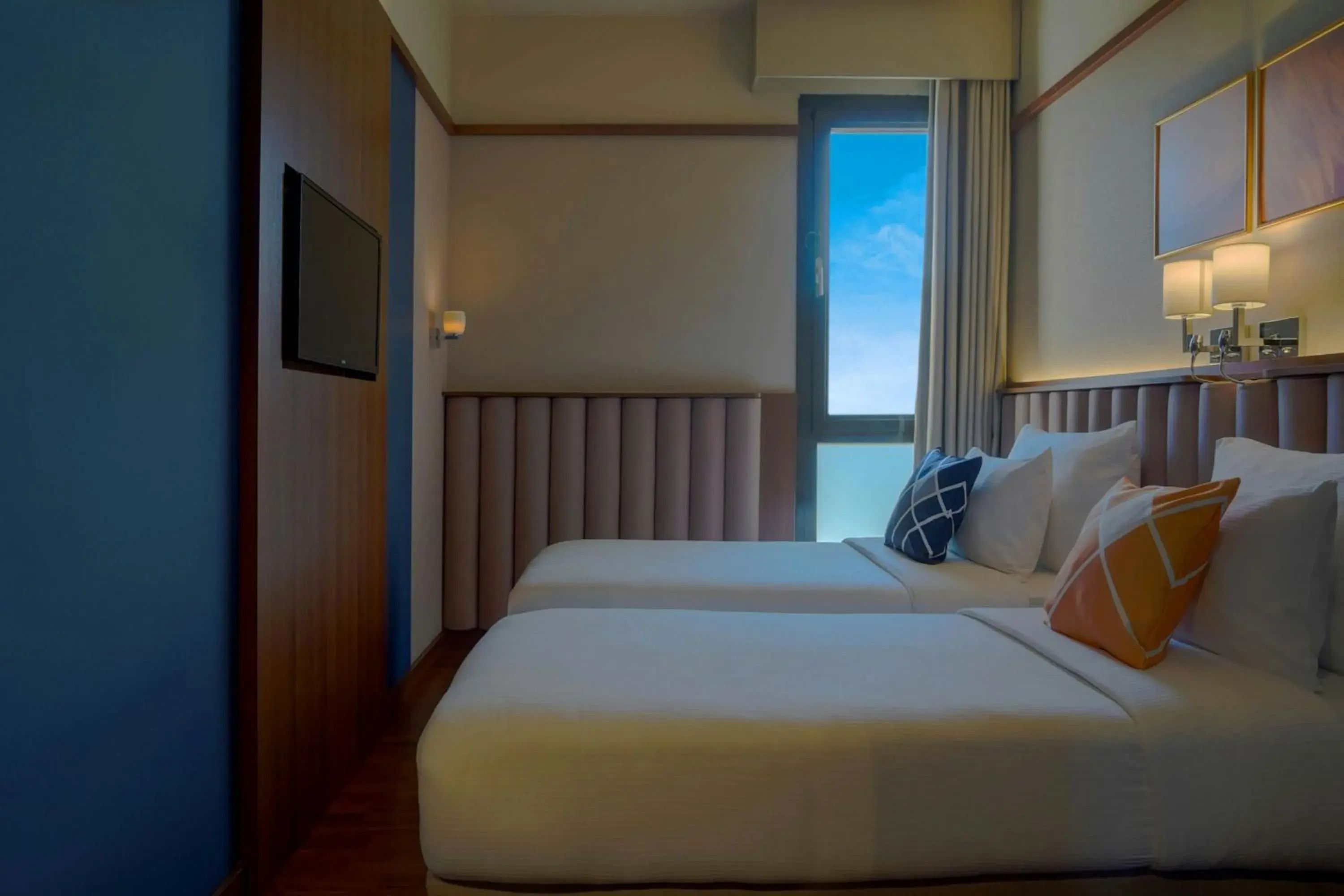 Photo of the whole room, Bed in Four Points Flex by Sheraton Bursa Nilüfer Photo of the whole room, Bed in Four Points Flex by Sheraton Bursa Nilüfer