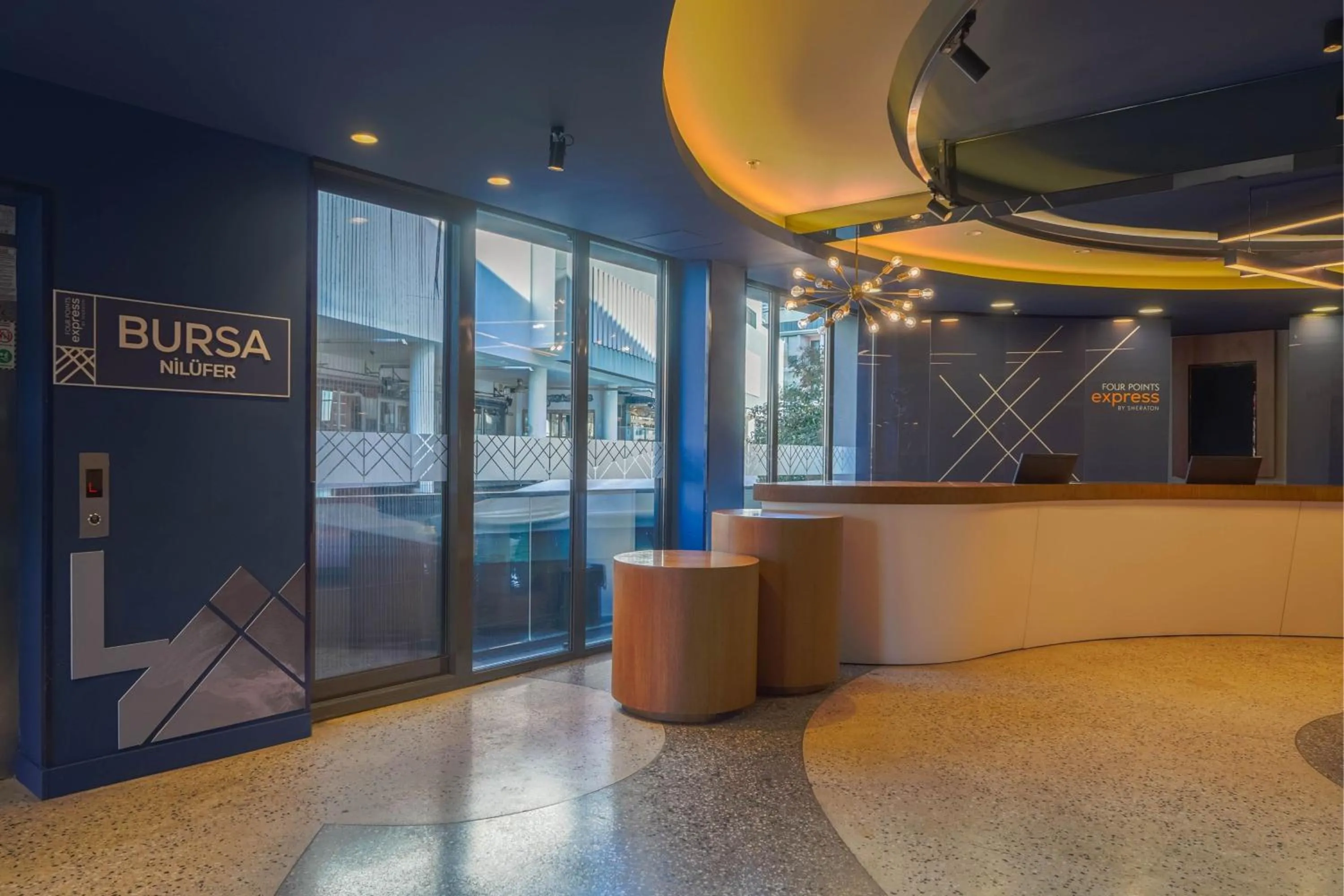 Lobby or reception in Trio Suites Hotel Gorukle