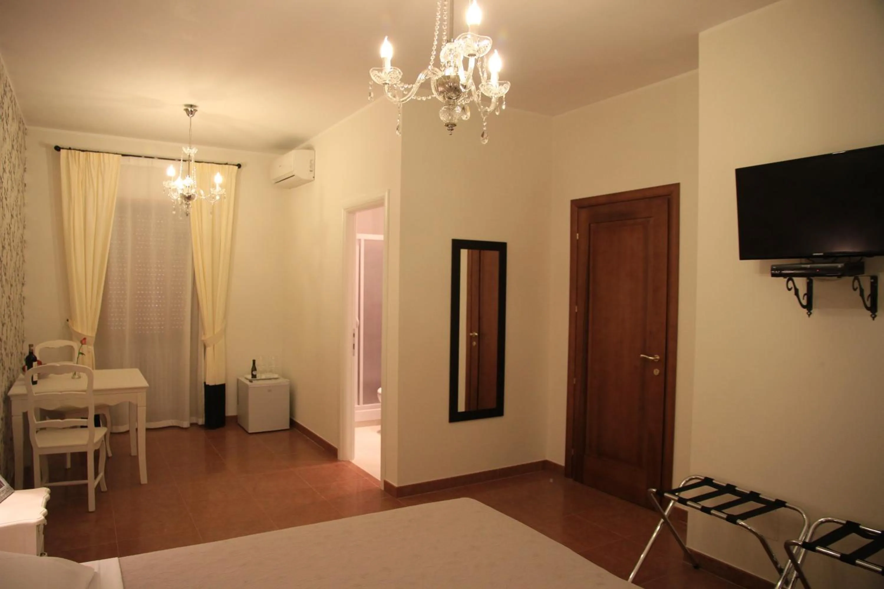 TV and multimedia, Bed in Domus Flaviae
