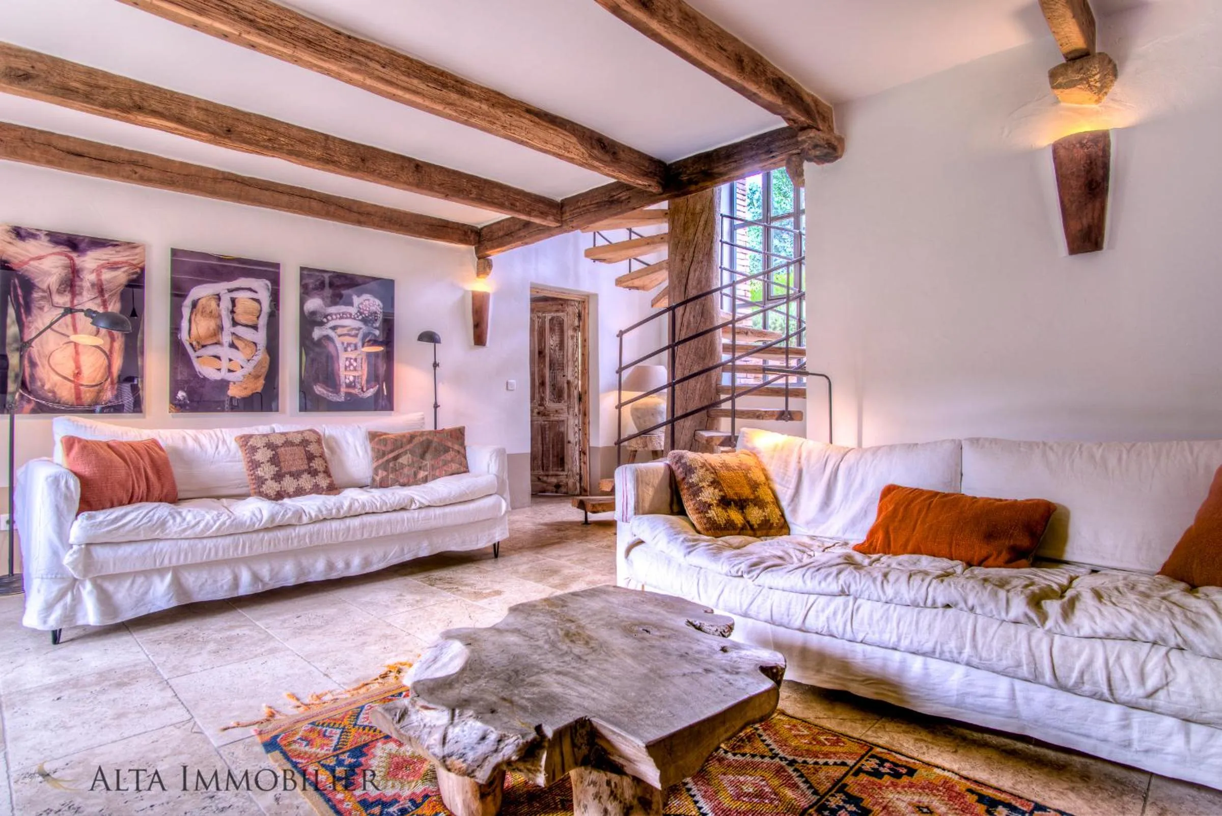 Living room in Villa Serenita Pallombaggia