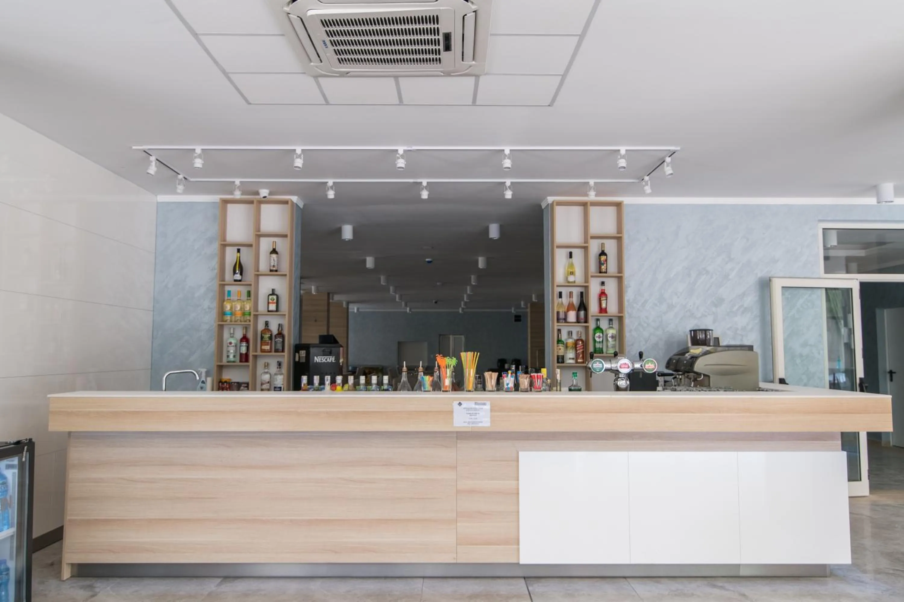 Lobby or reception in Cinema Hotel