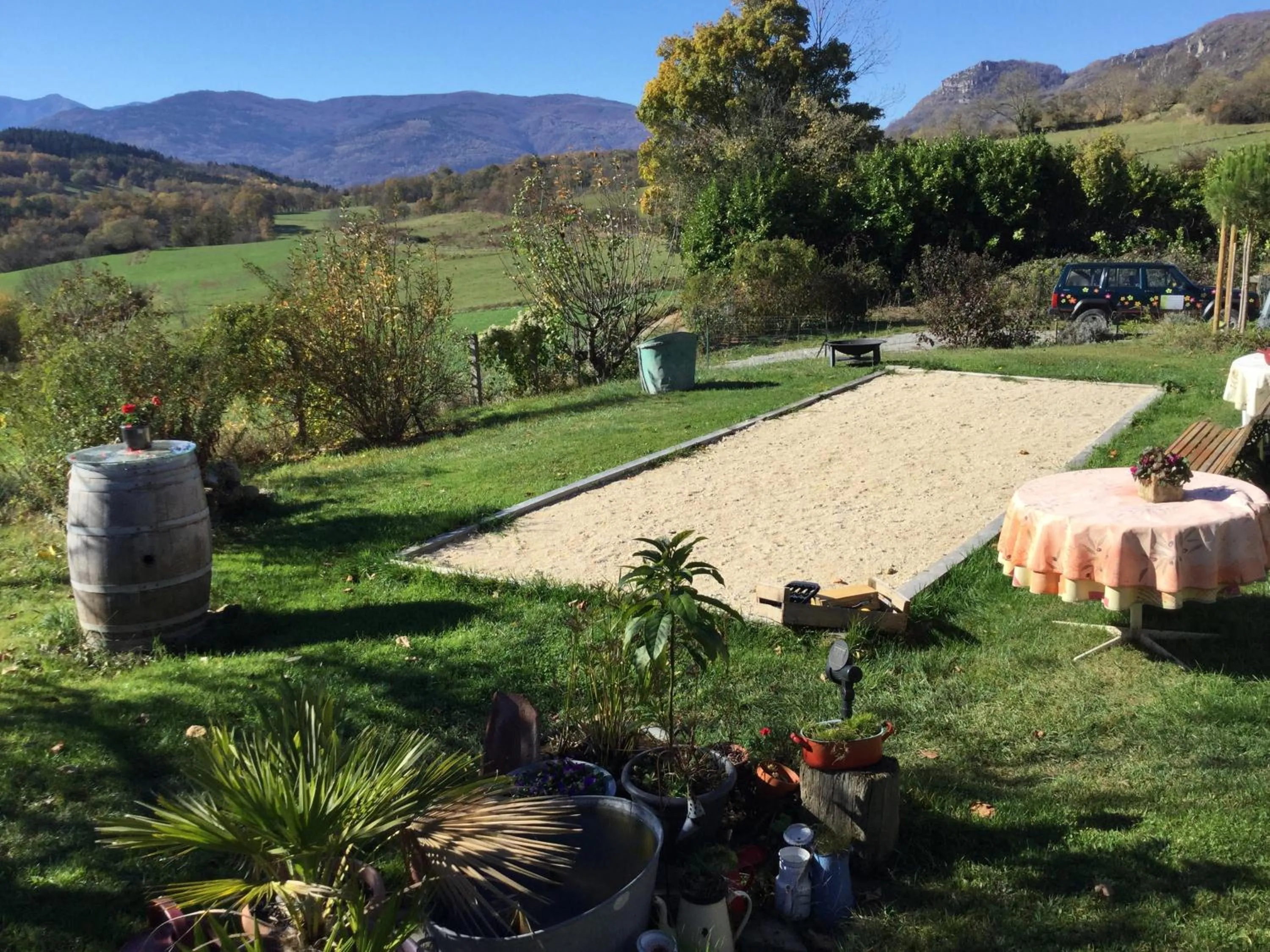 Entertainment in Infocus-Du-Sud