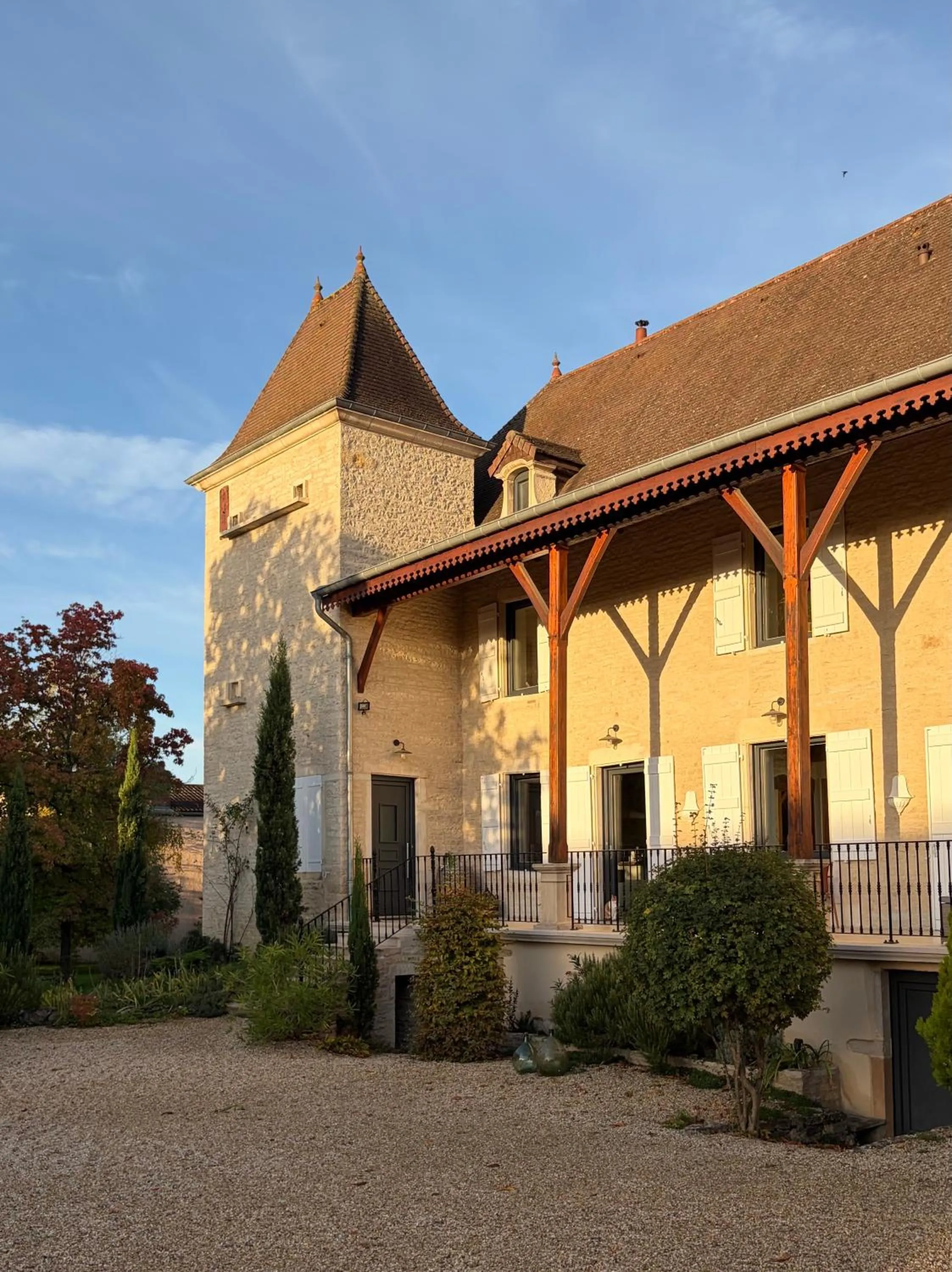 Property building in Le Clos De Quintaine Chambres d'Hôtes