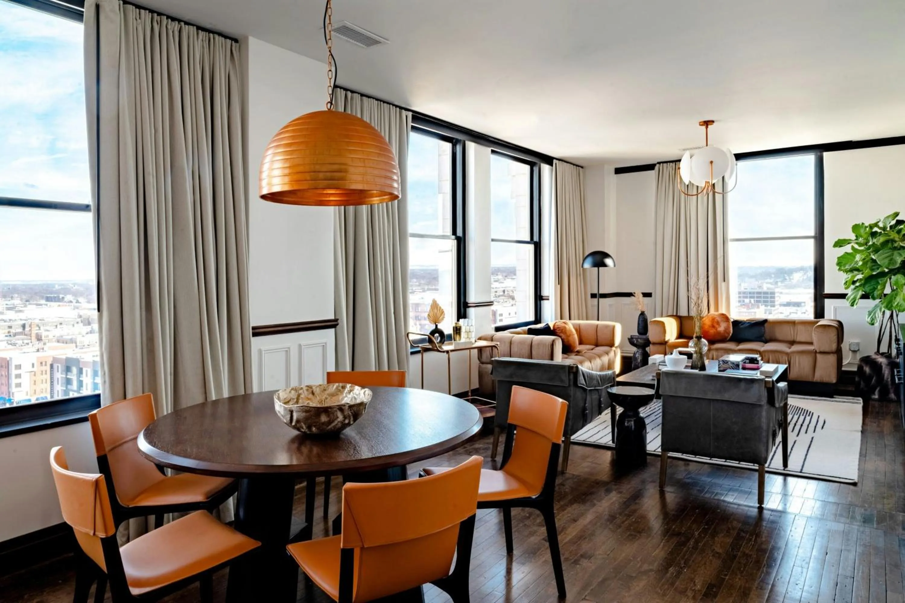 Photo of the whole room in Surety Hotel, Autograph Collection