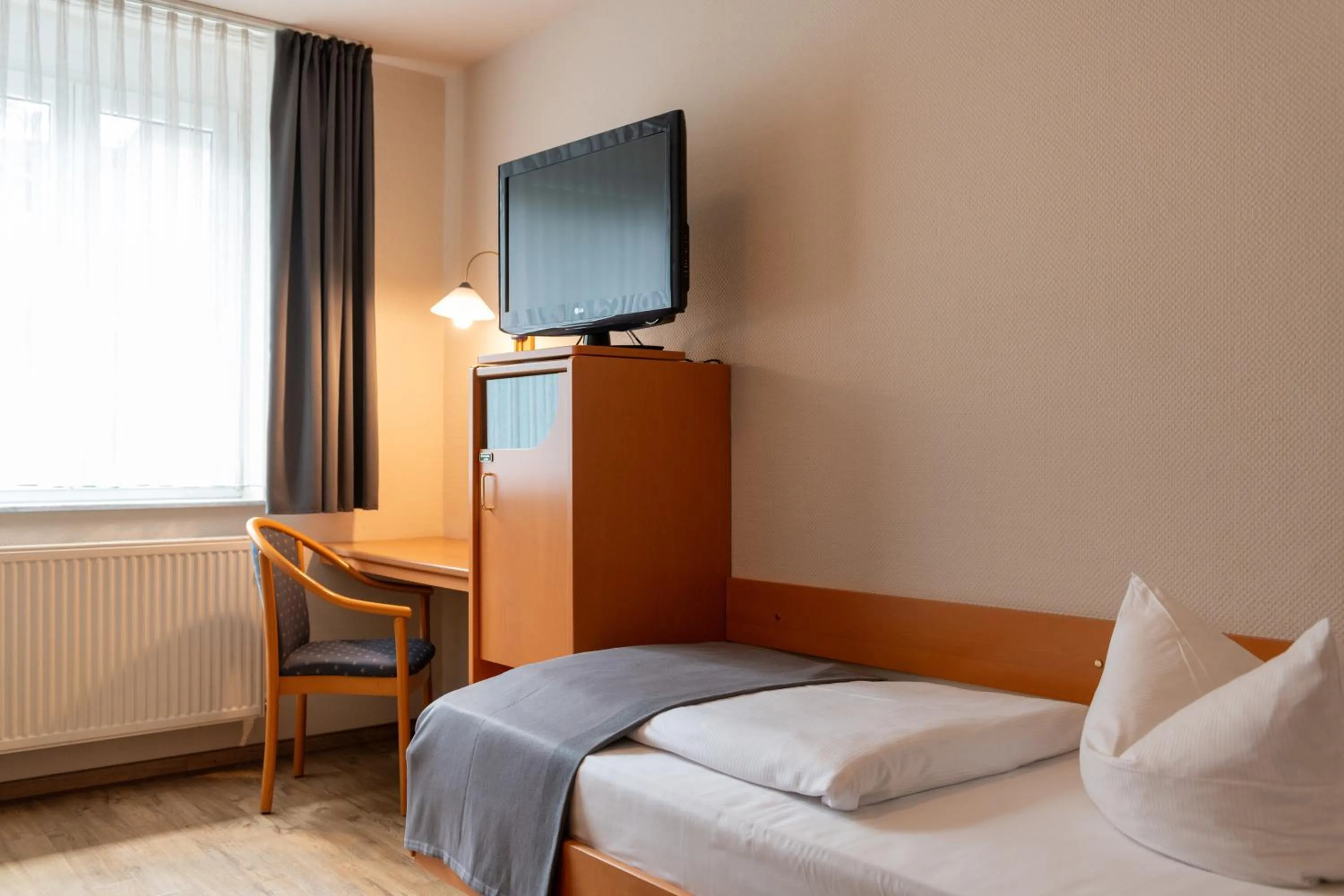 Bedroom, Bed in Art Hotel Aachen