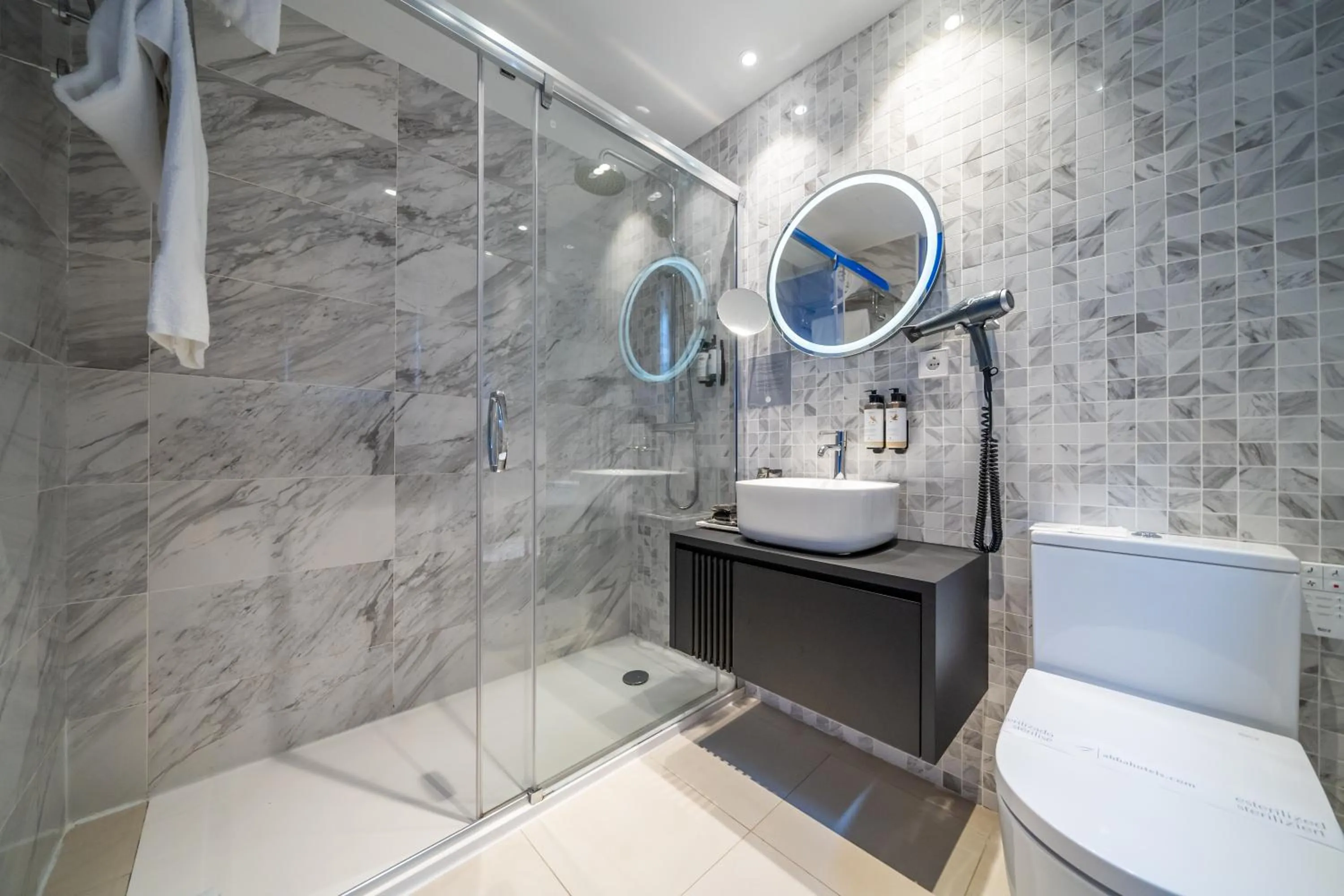 Bathroom in Abba San Sebastián Hotel