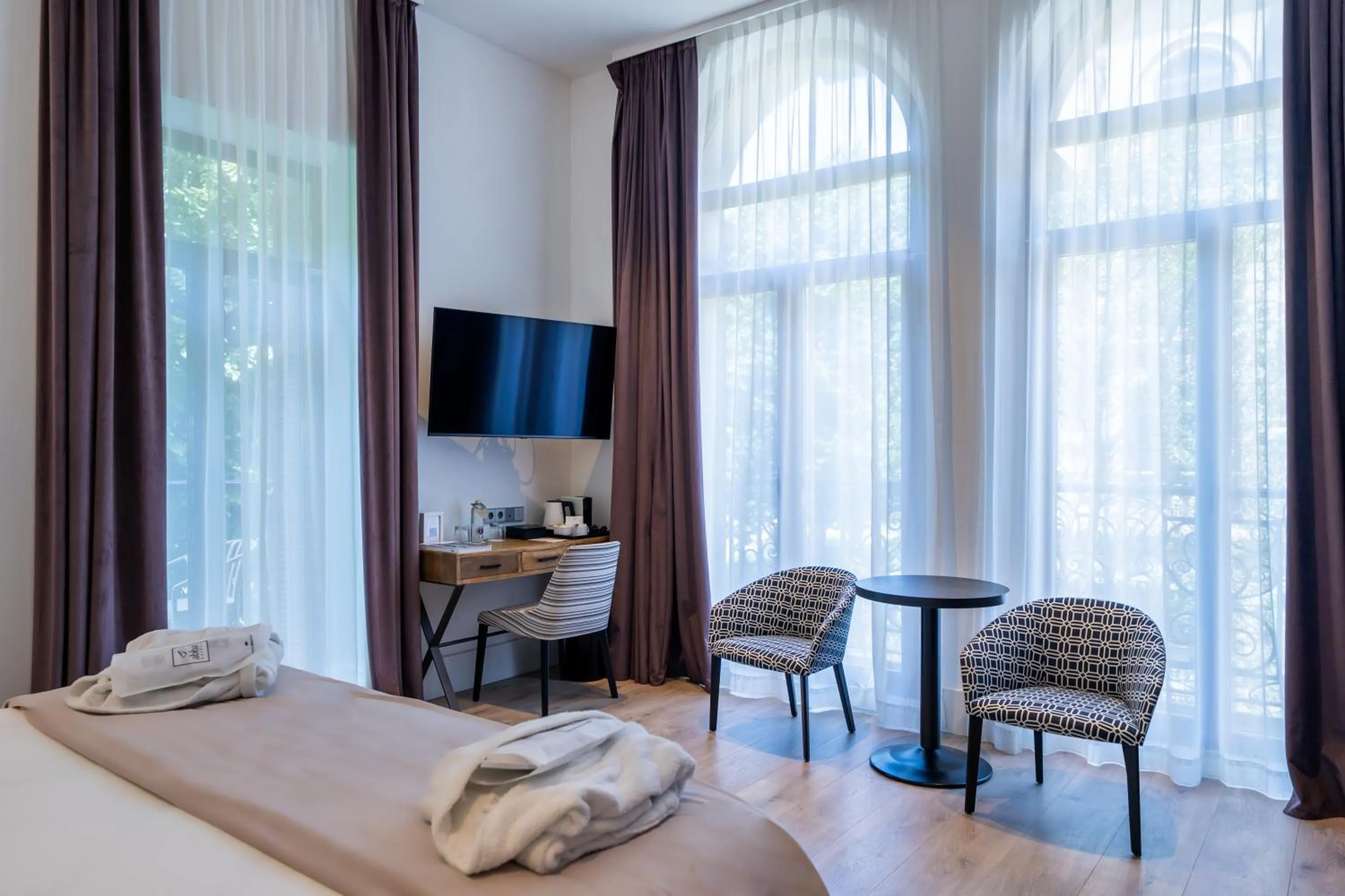 Photo of the whole room, Bed in Abba San Sebastián Hotel