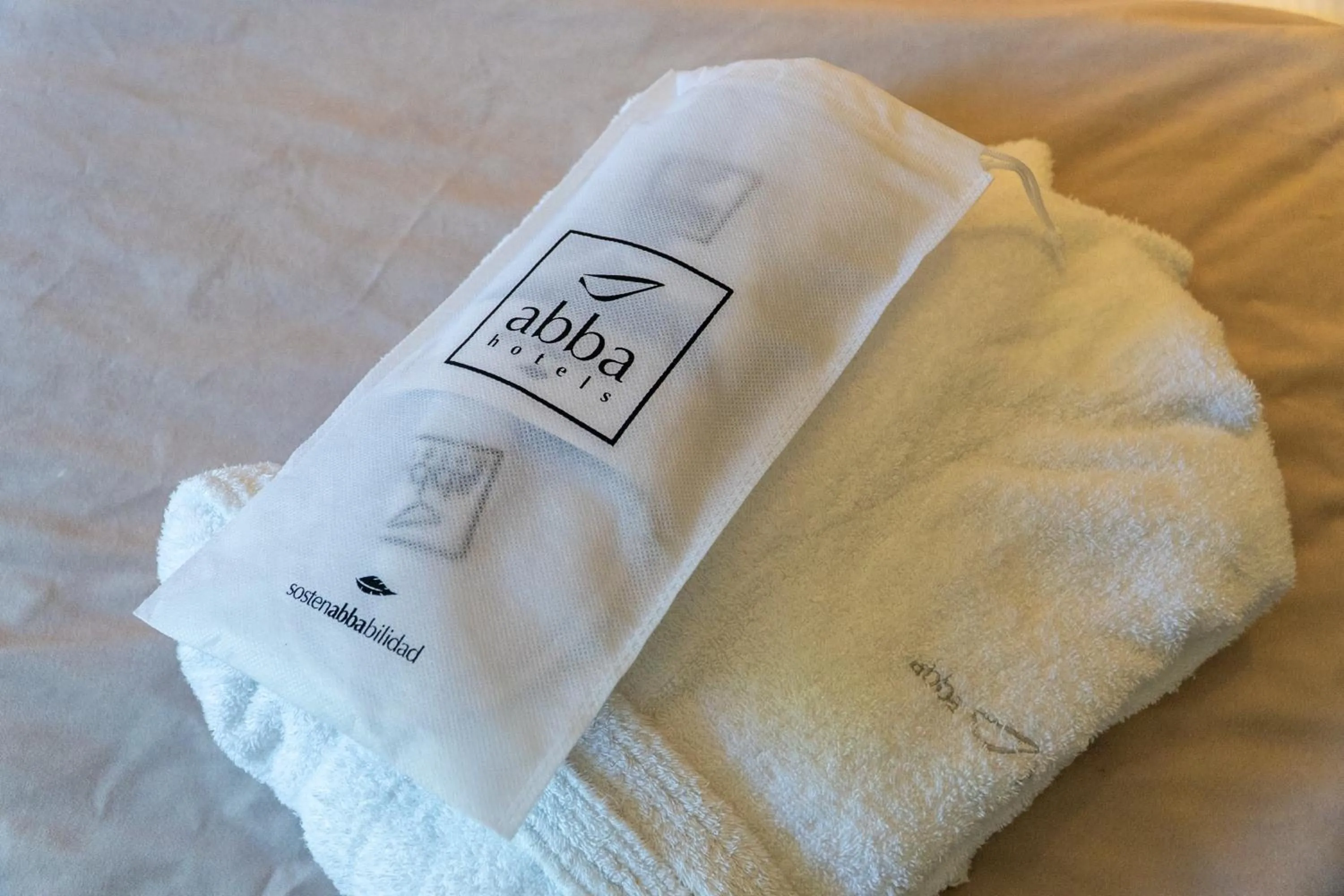 Bed in Abba San Sebastián Hotel