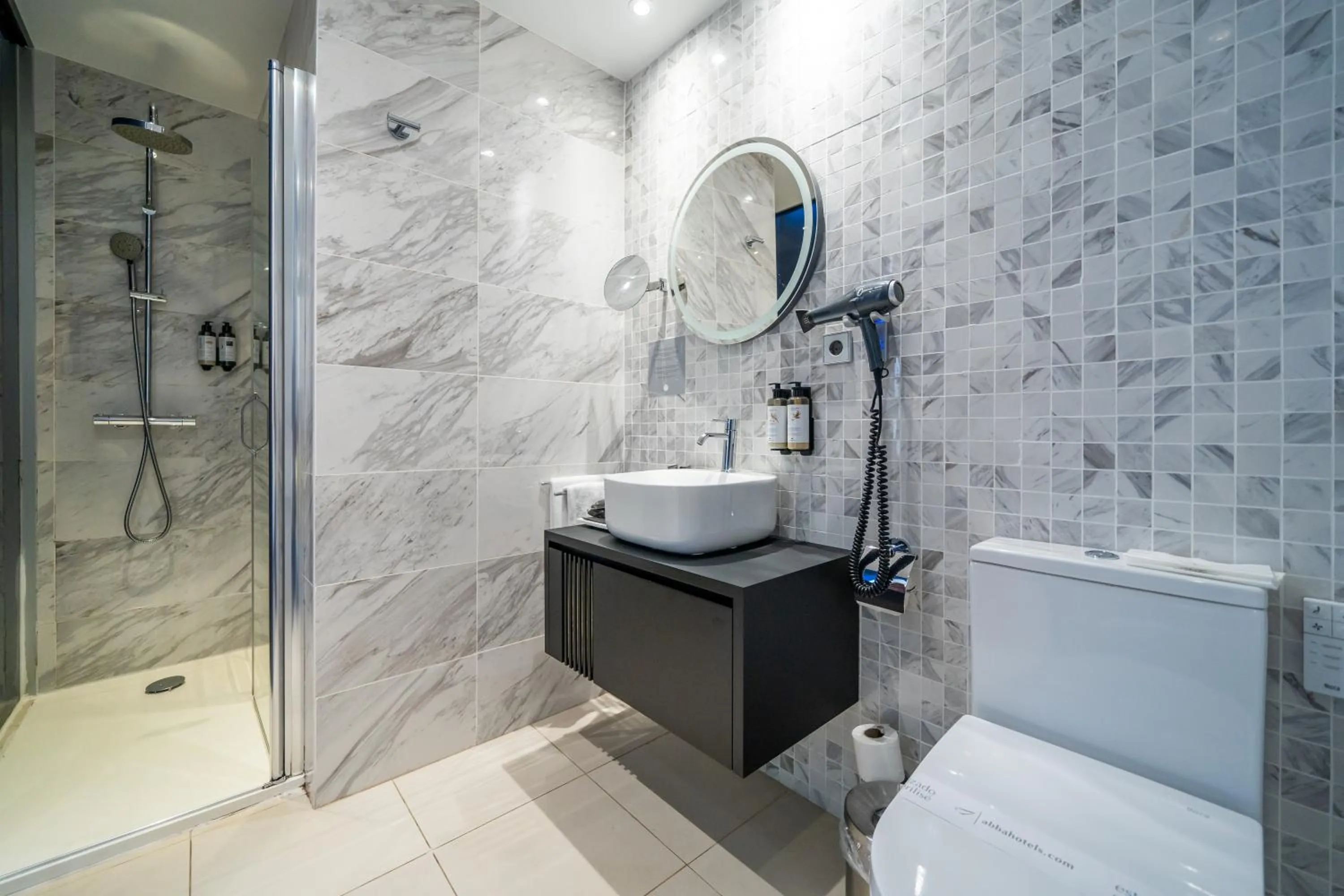 Bathroom in Abba San Sebastián Hotel