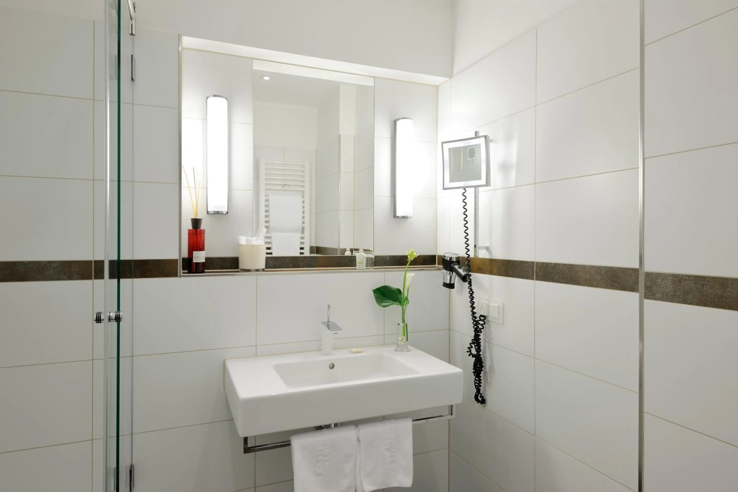 Bathroom in Kastens Hotel Luisenhof