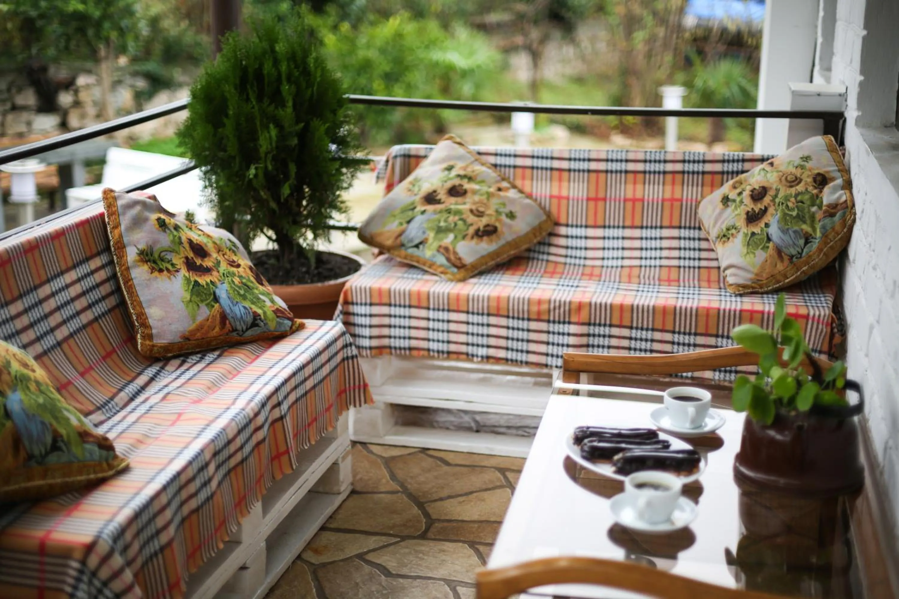 View (from property/room) in Hotel History