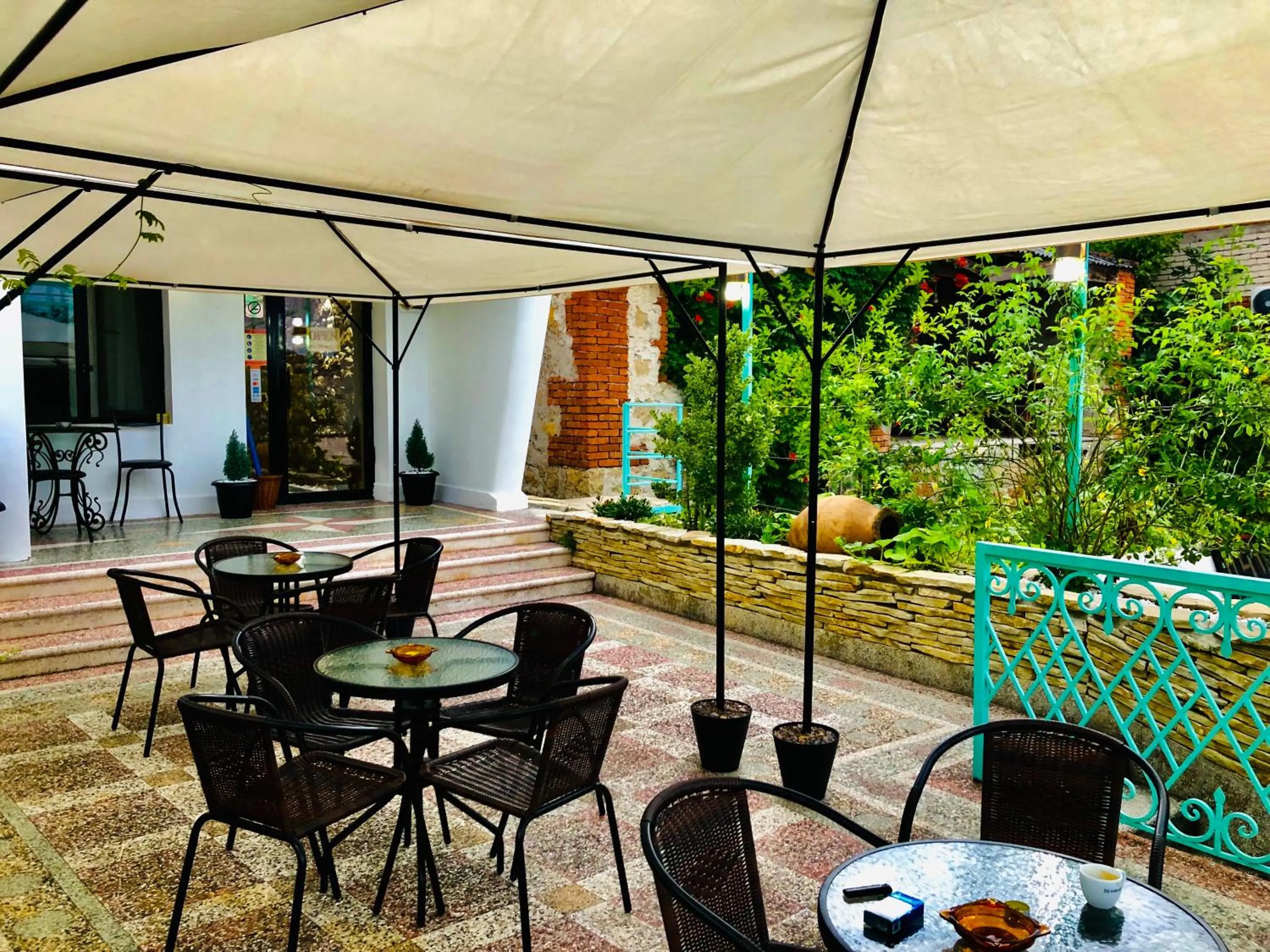 Property building in Hotel History