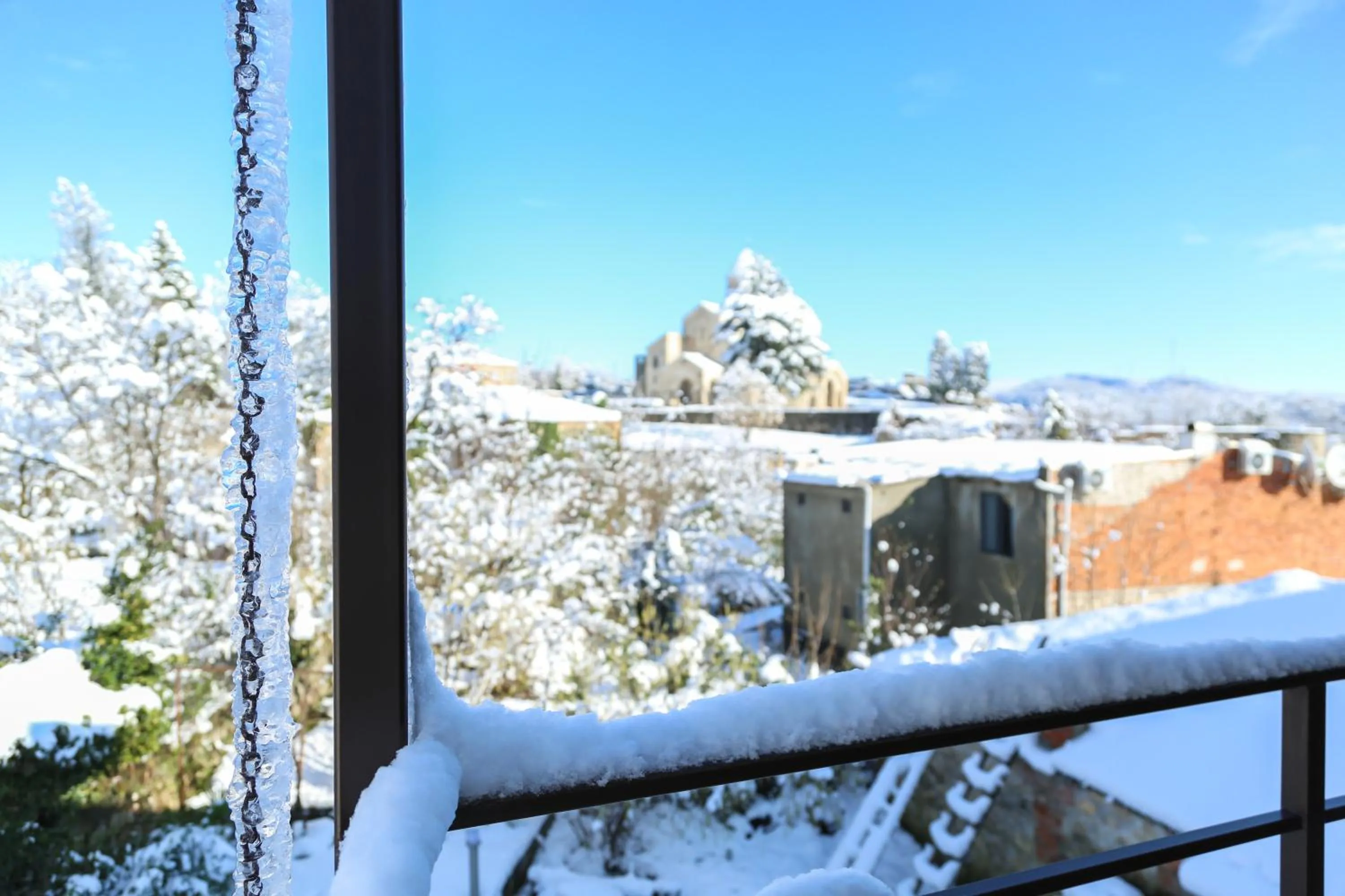 Bird's eye view in Hotel History