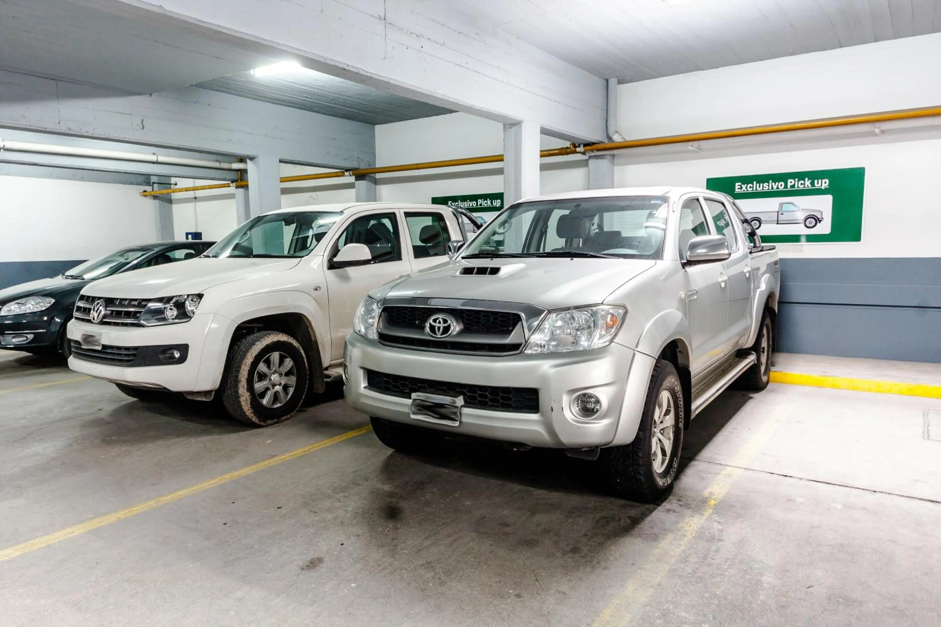 Parking in Hotel Libertador