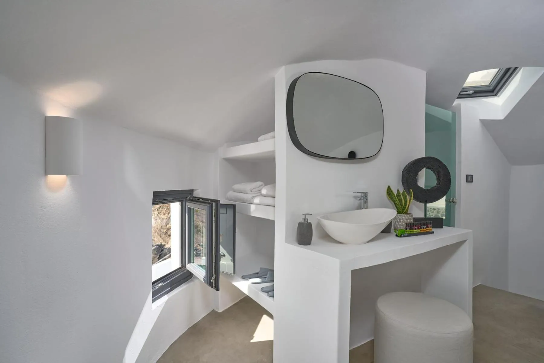 Bathroom in Topos Exclusive Santorini