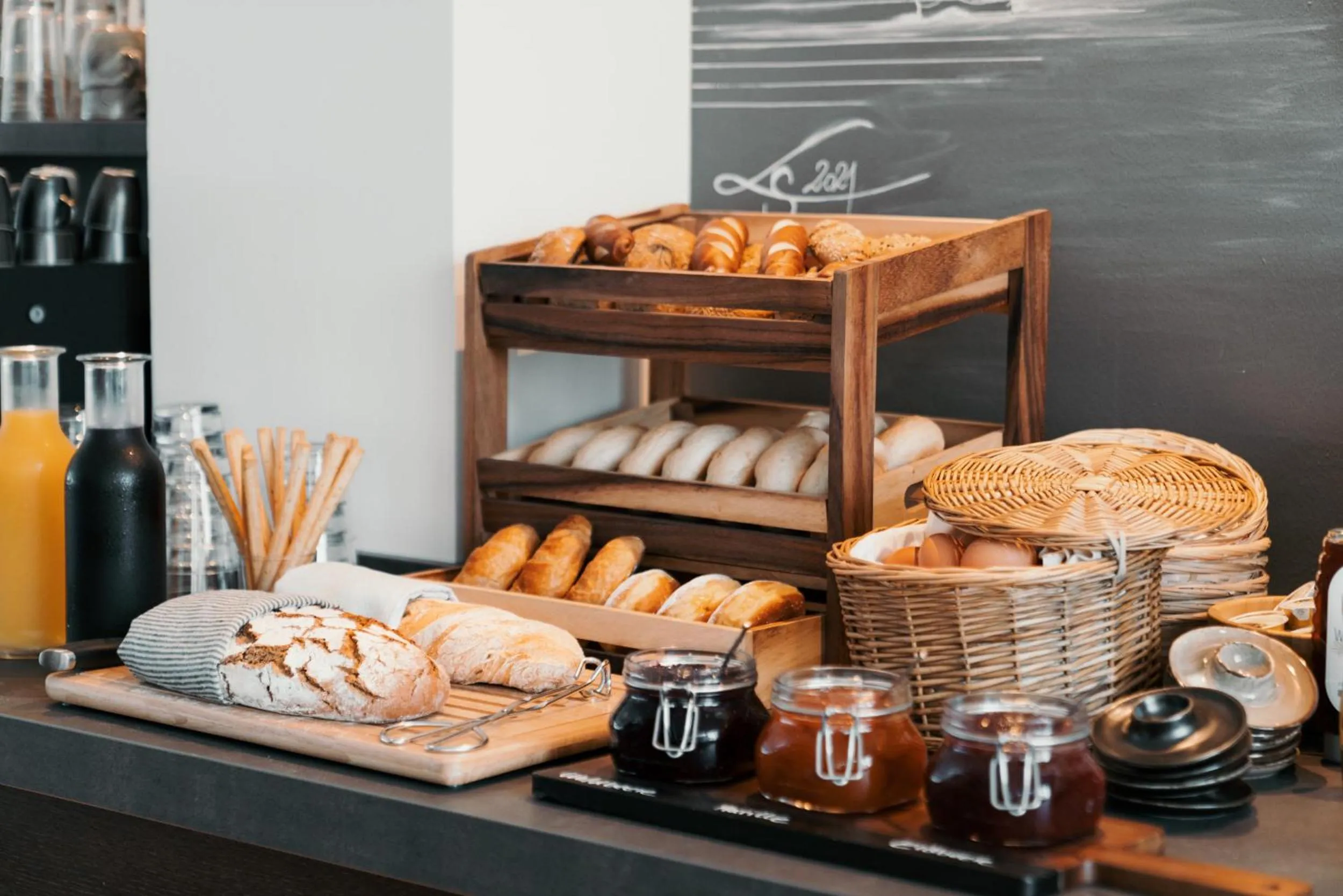 Food and drinks in Hotel Esplanade