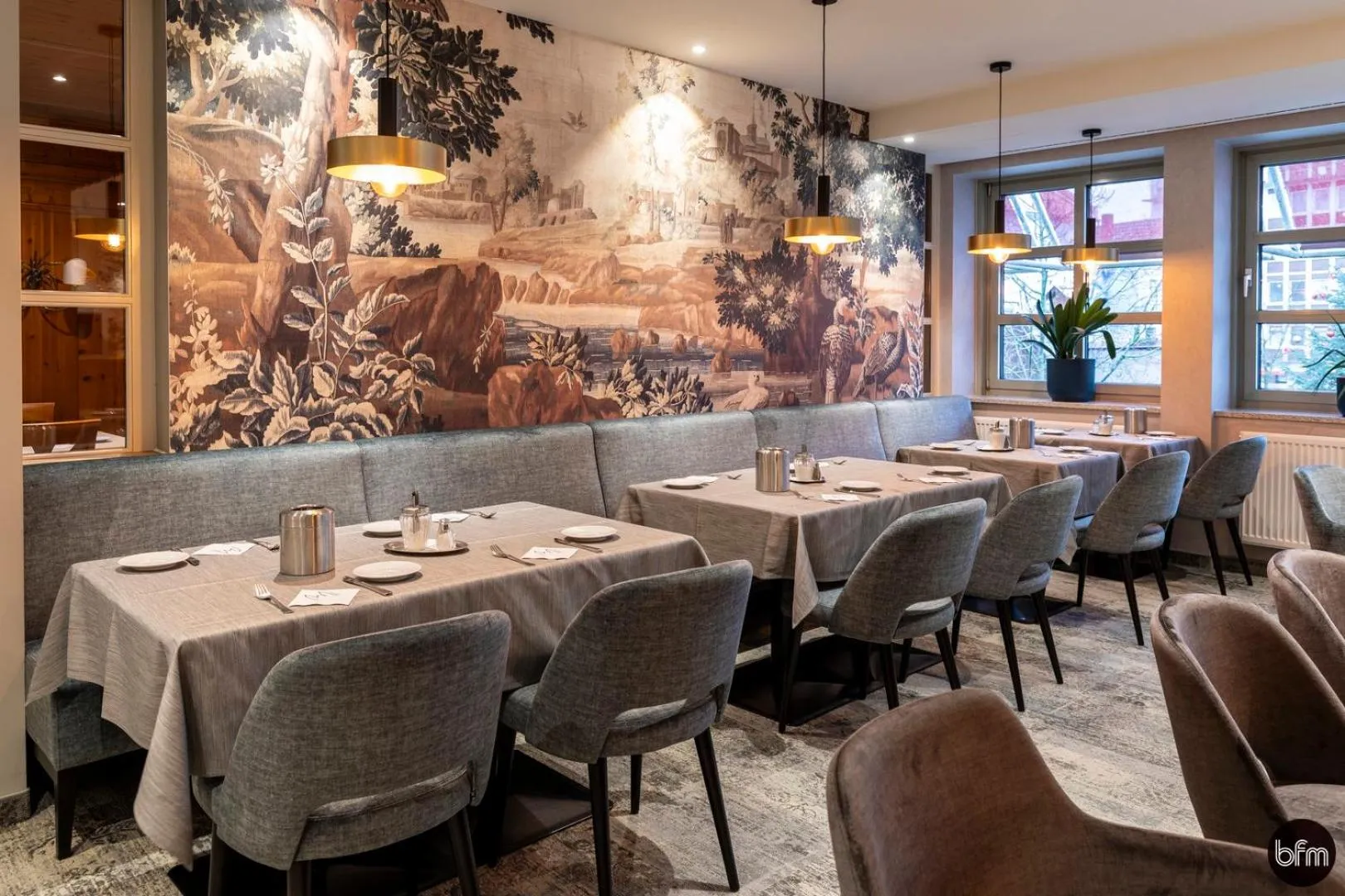 Breakfast in Dom-Hotel