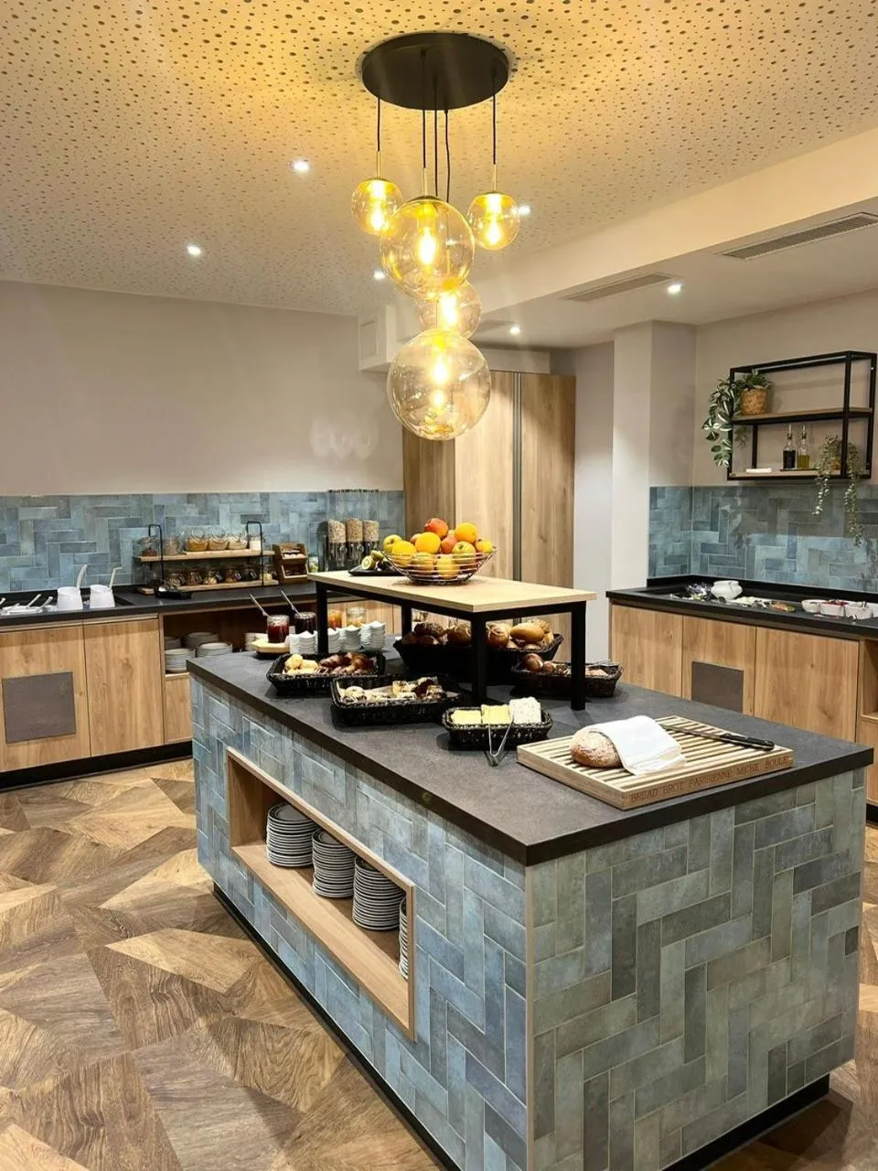 Breakfast in Dom-Hotel