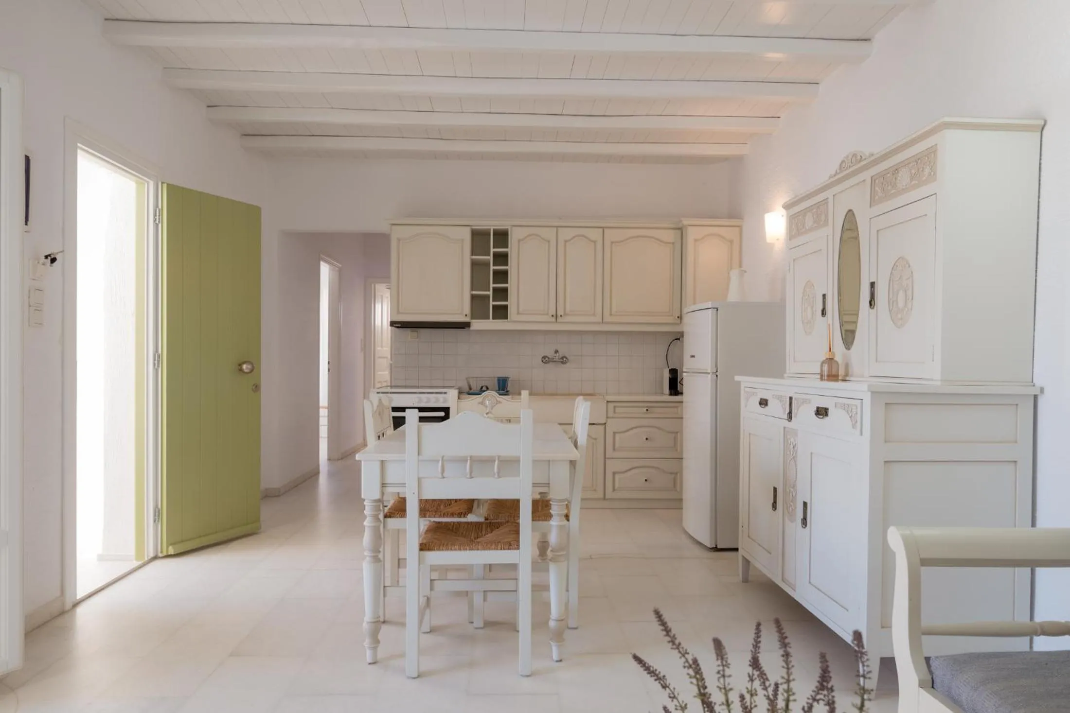 Kitchen or kitchenette in Anthos Apartments