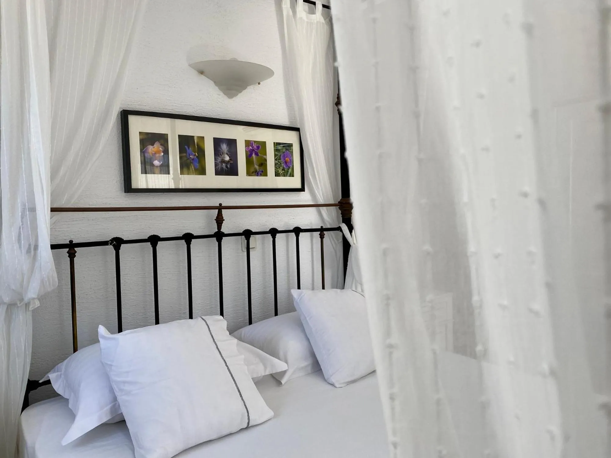 Bed in Anthos Apartments