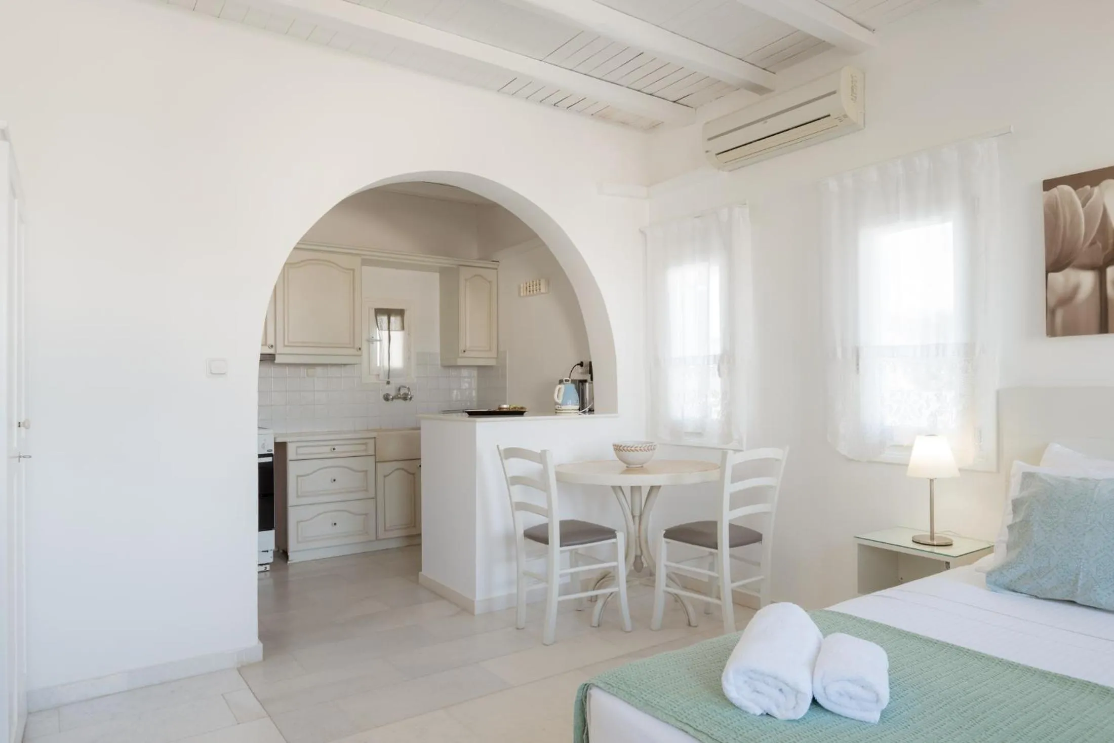 Kitchen or kitchenette in Anthos Apartments