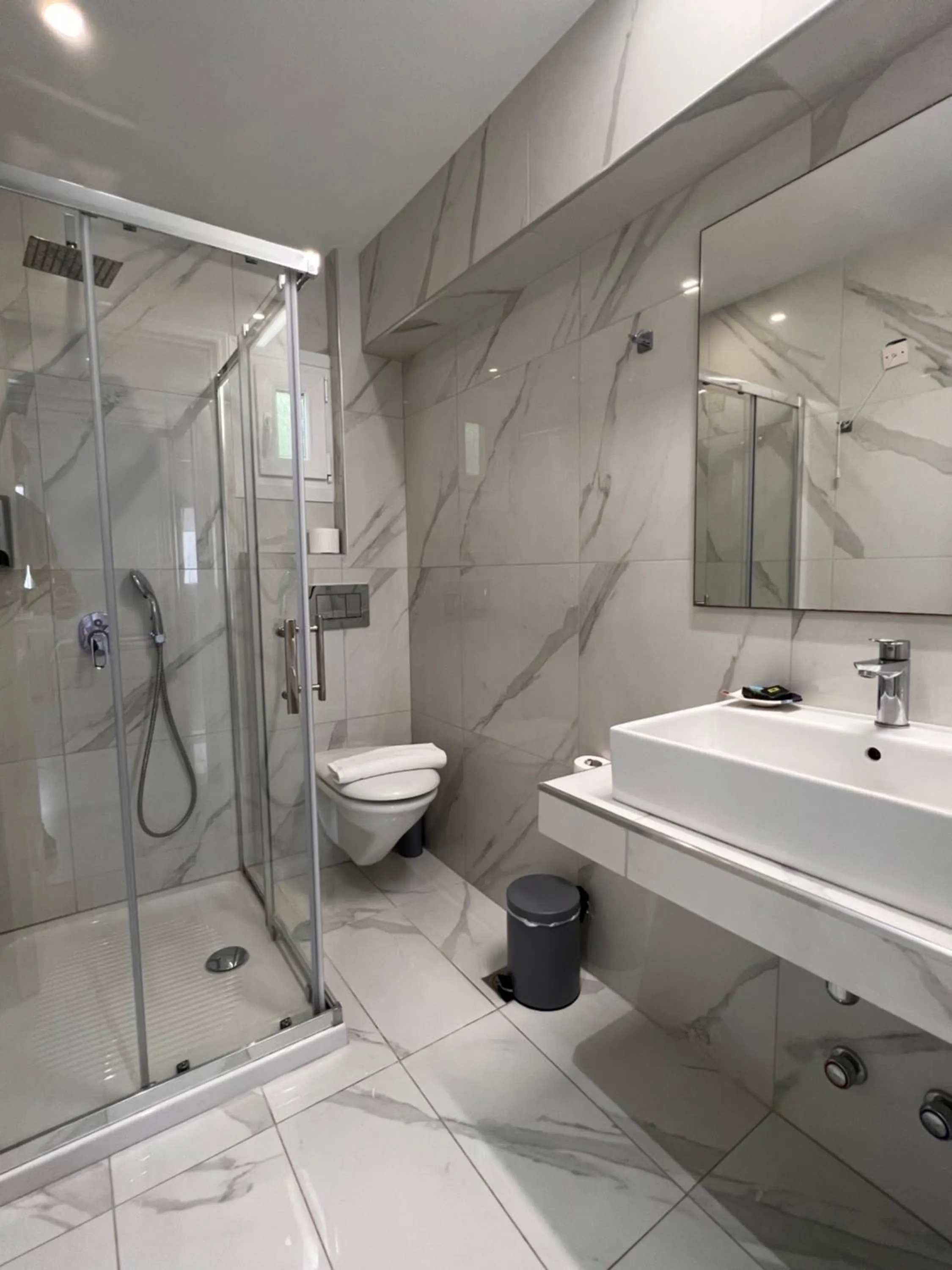 Bathroom in Anthos Apartments