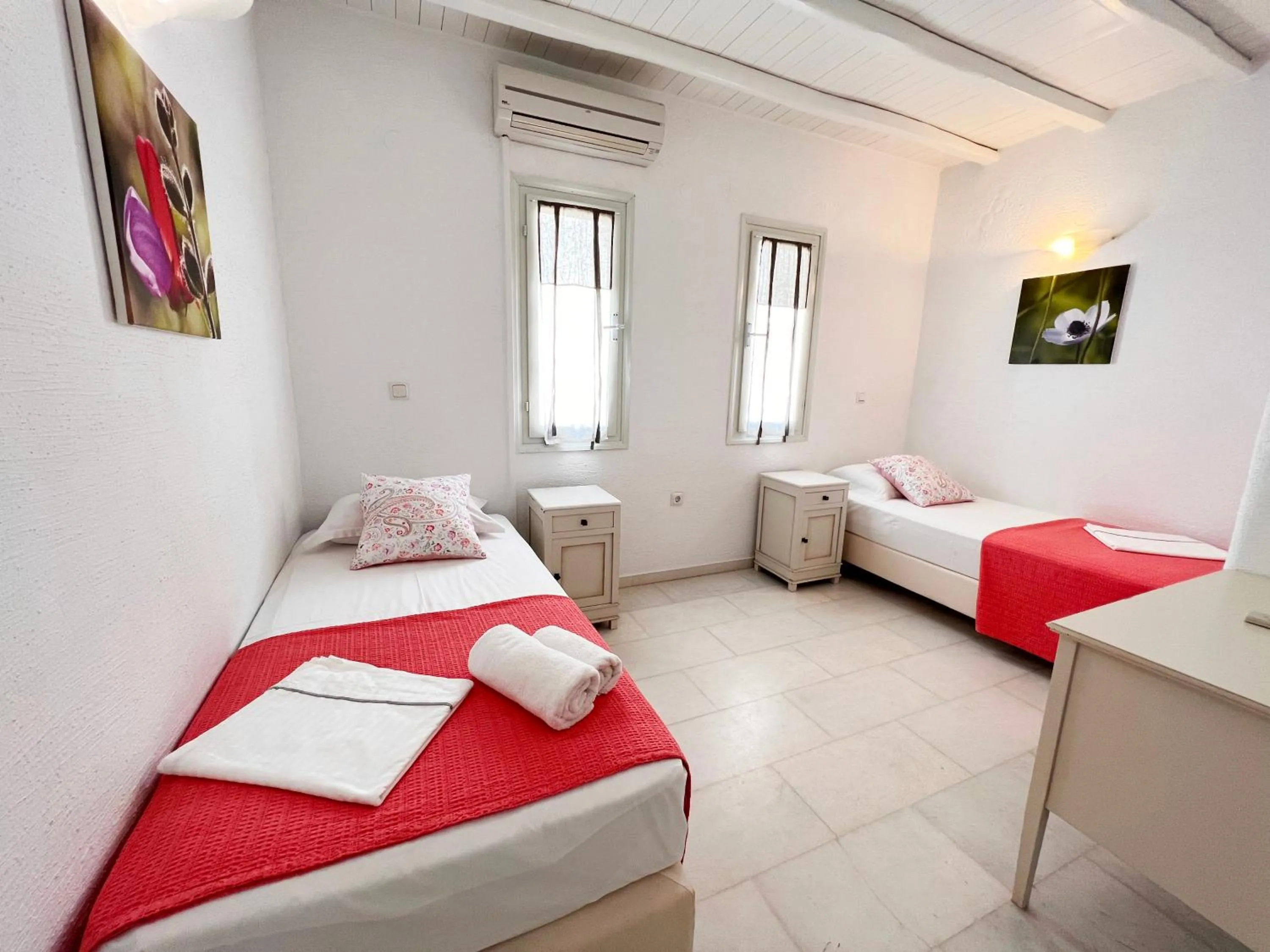 Bedroom, Bed in Anthos Apartments
