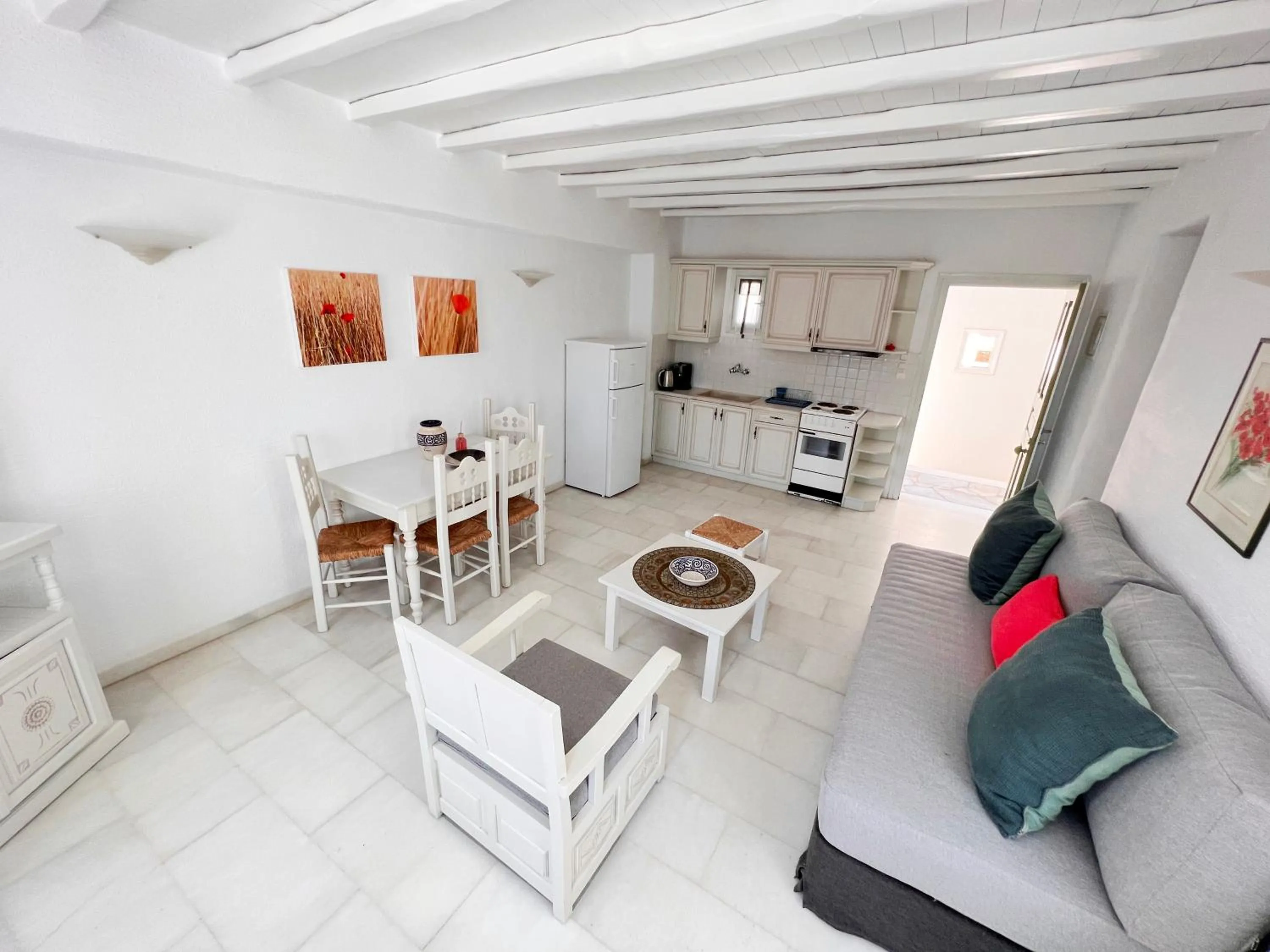 Kitchen or kitchenette in Anthos Apartments
