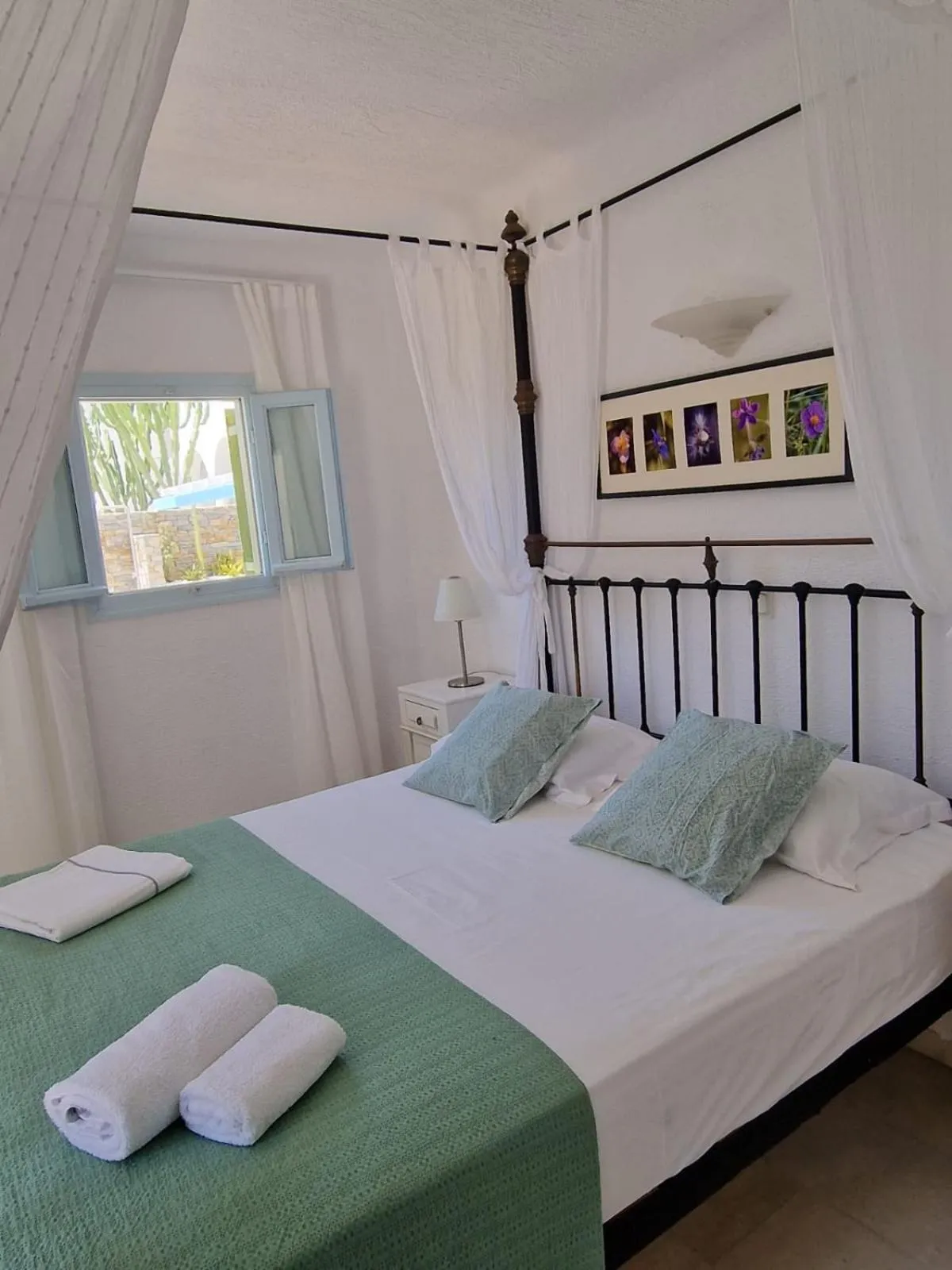 Bed in Anthos Apartments