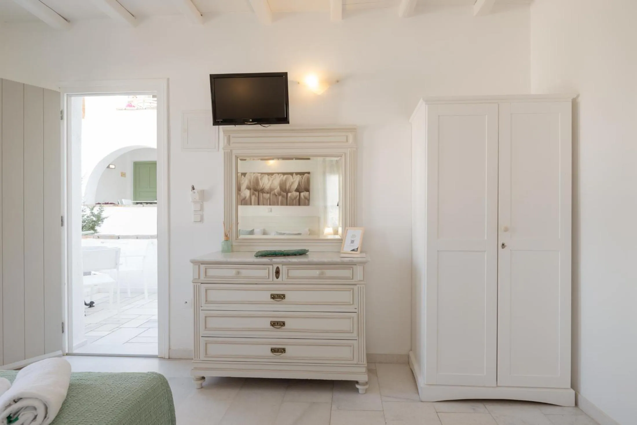 Photo of the whole room, Bed in Anthos Apartments