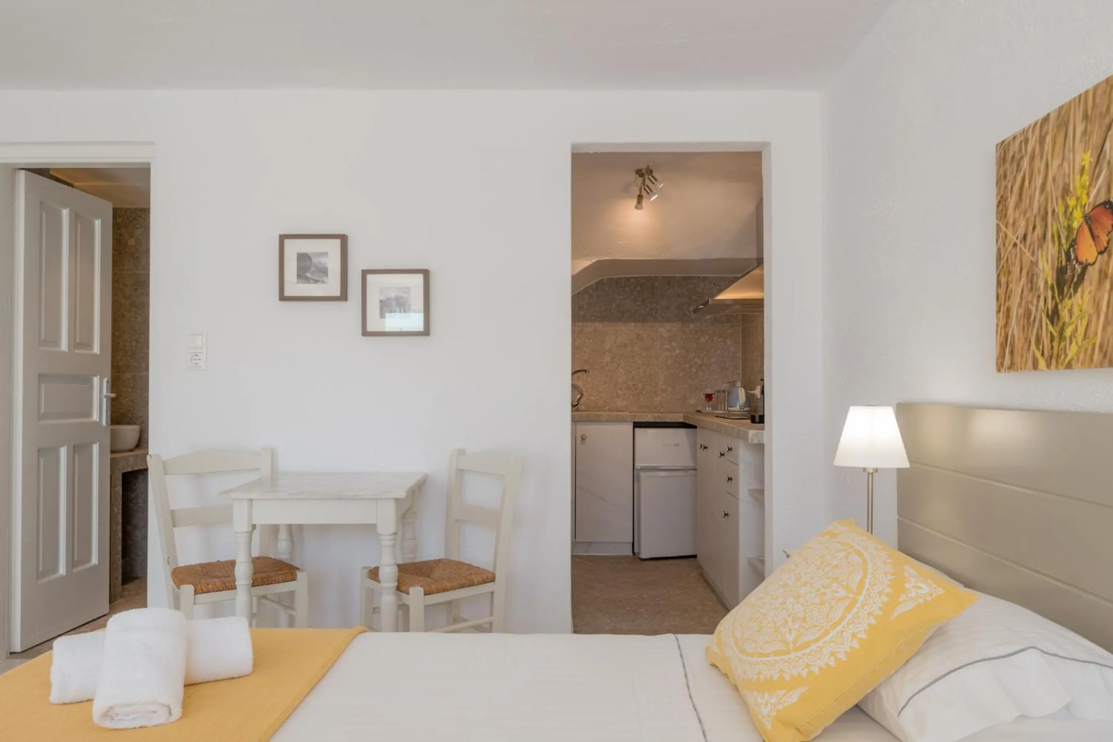 kitchen, Bed in Anthos Apartments
