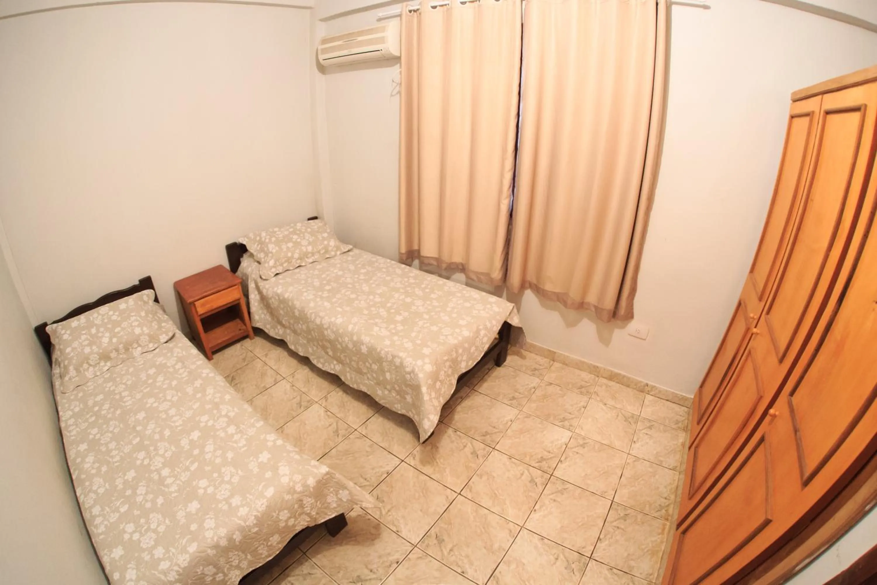 Photo of the whole room, Bed in Lo de Carmen Apart