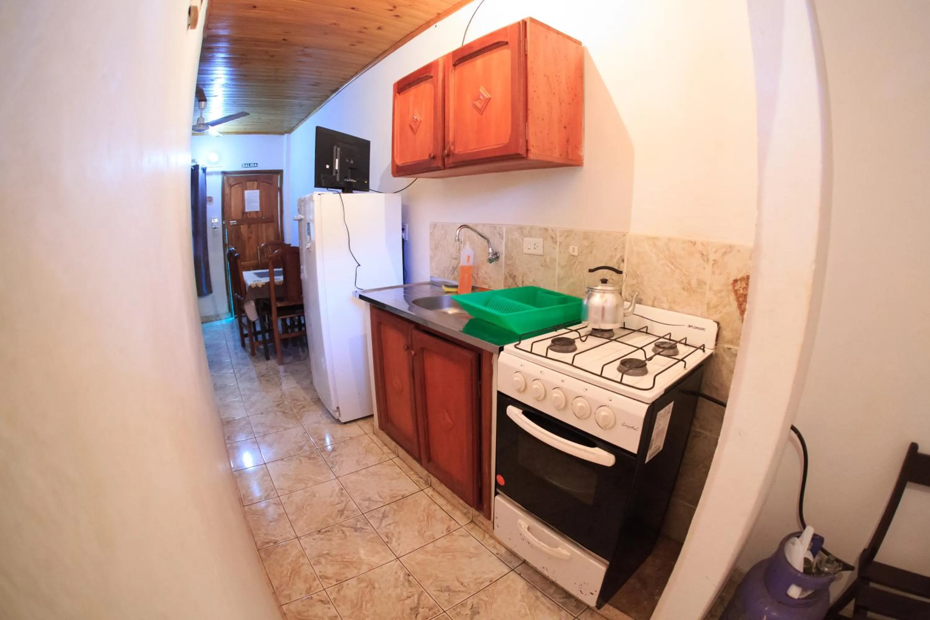 Kitchen or kitchenette in Lo de Carmen Apart