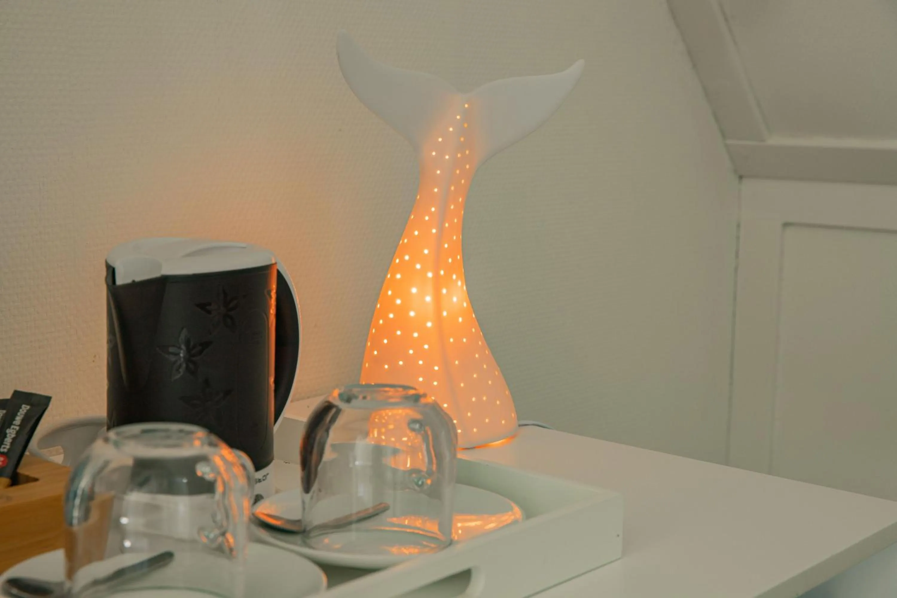 Coffee/tea facilities in Hotel-Restaurant De Walvisvaarder