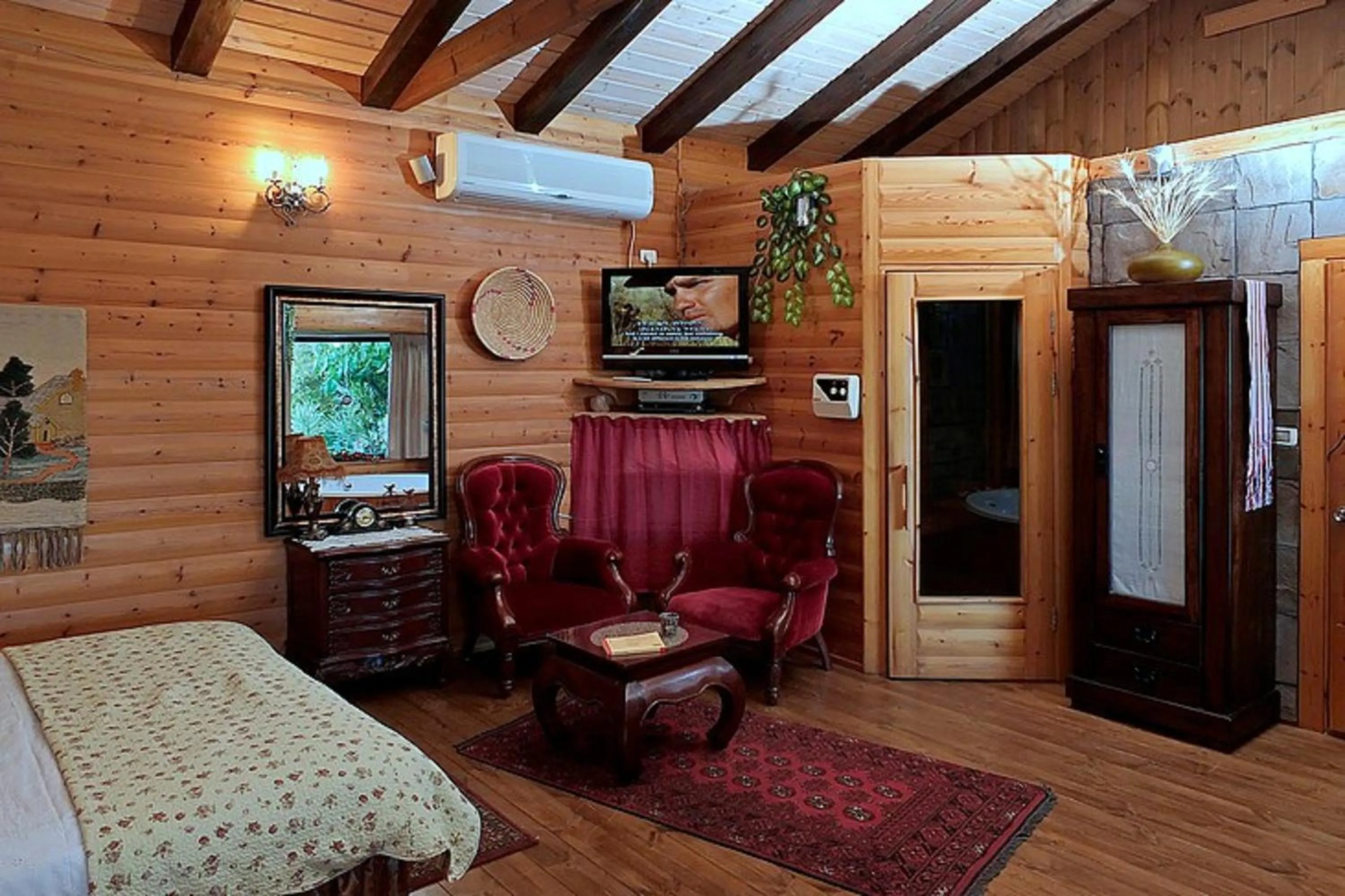 Bedroom, Seating Area in Miki's Rosh Pinna