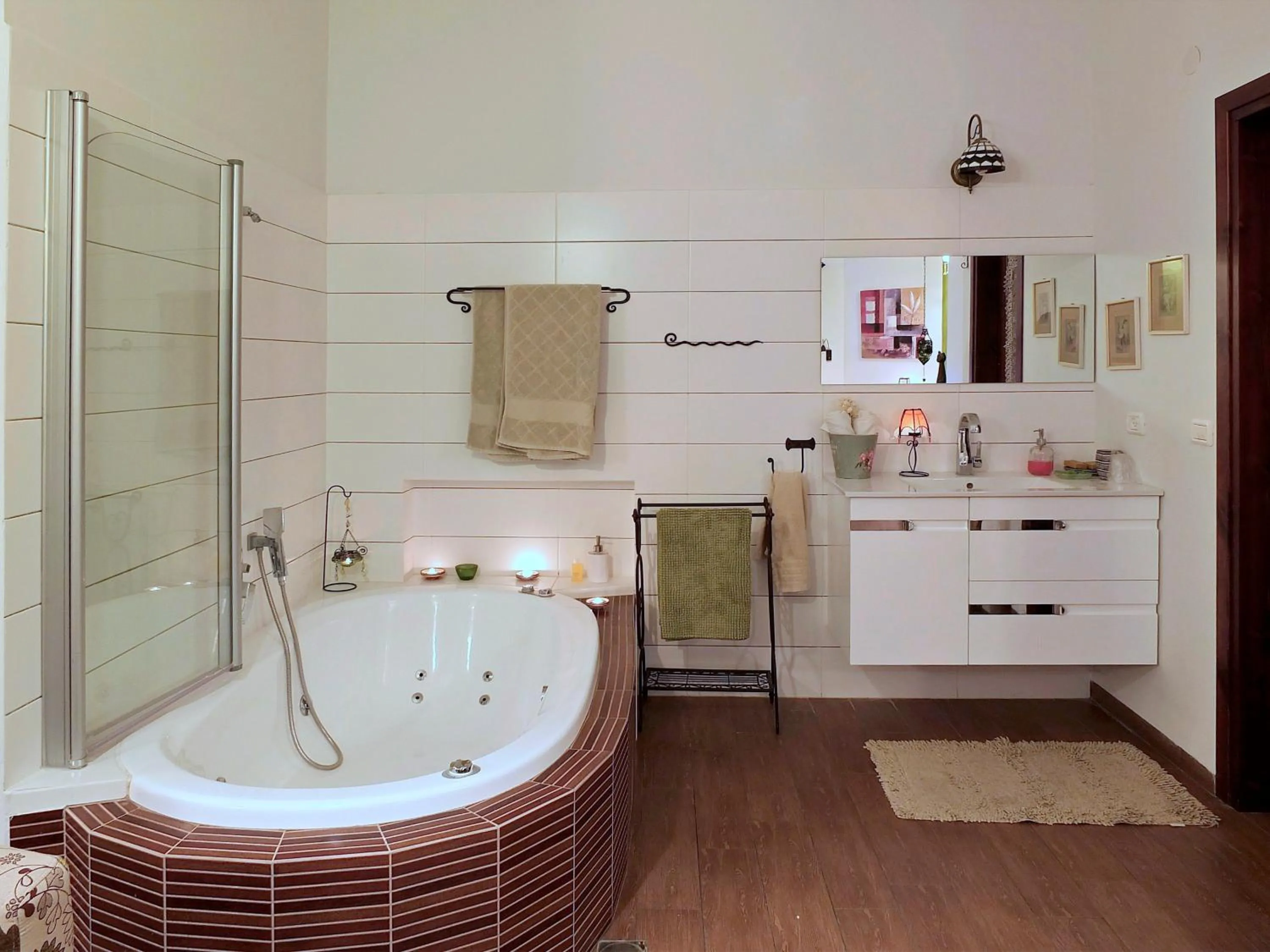 Bathroom in Miki's Rosh Pinna