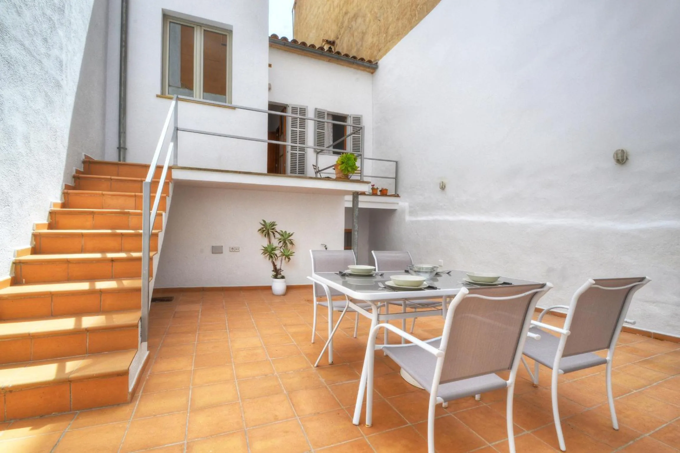Amilcar House by Slow Villas