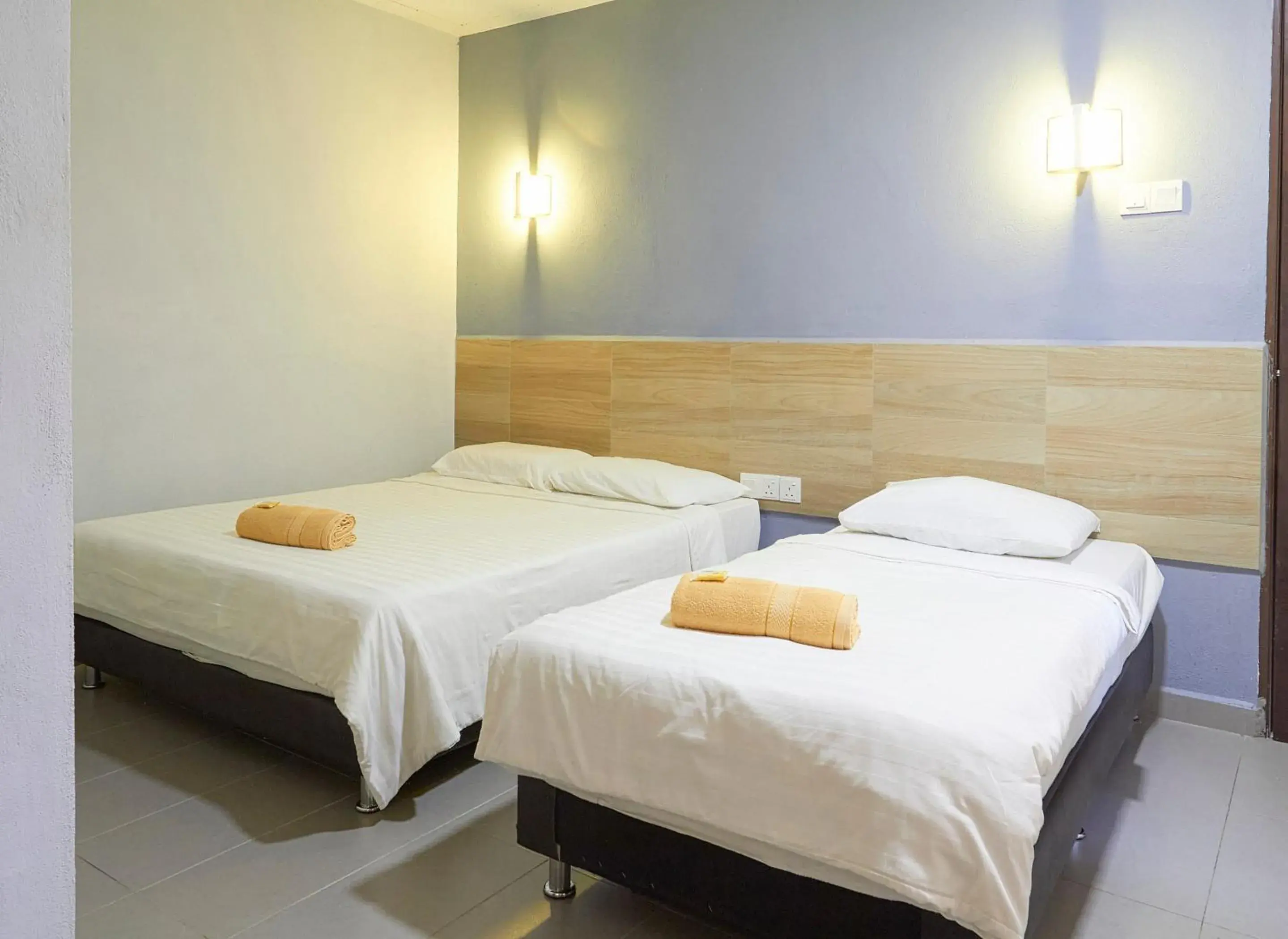 Bed in Corrie Chalet Pantai Cenang Langkawi Bed in Corrie Chalet Pantai Cenang Langkawi