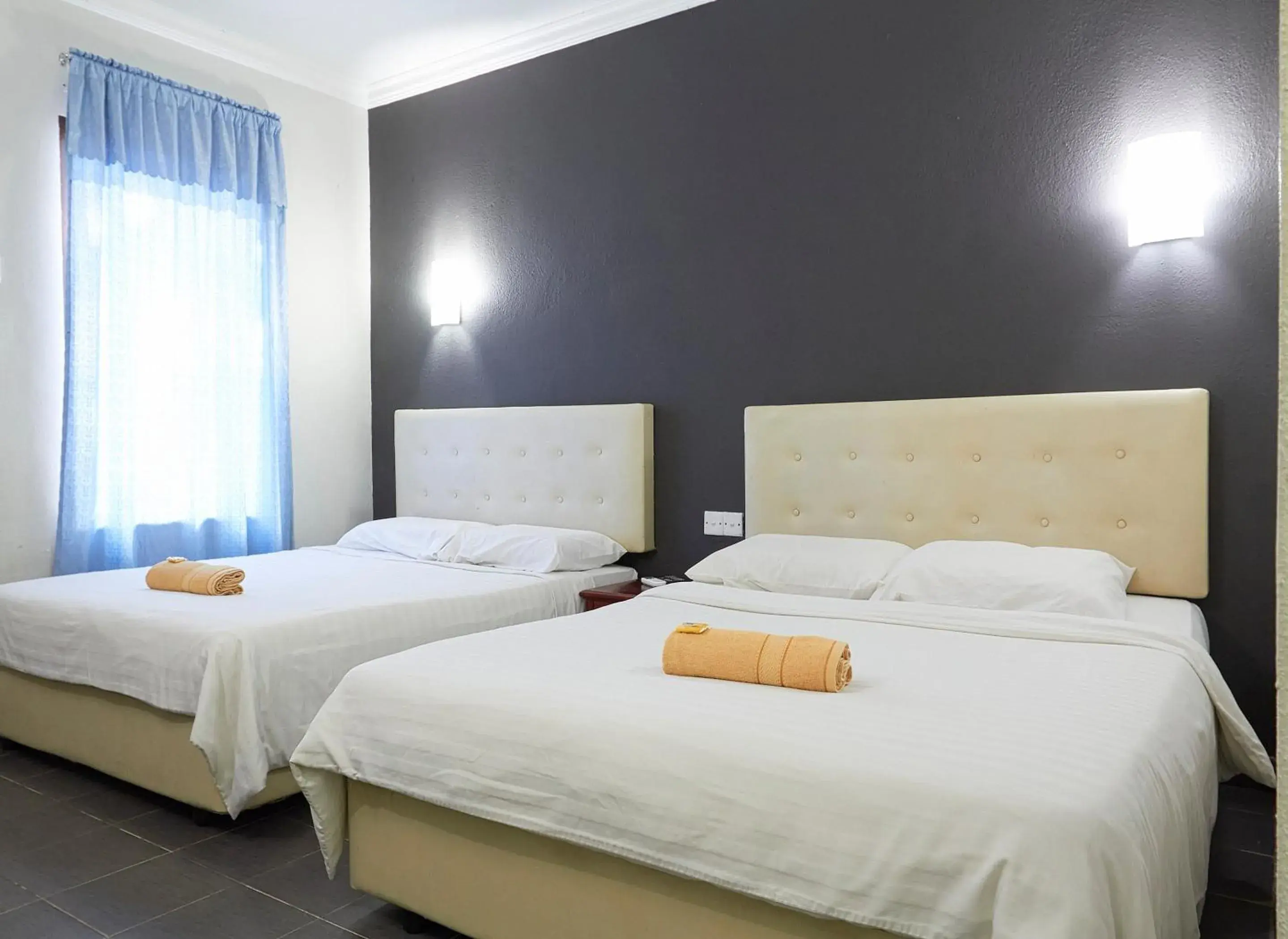 Bed in Corrie Chalet Pantai Cenang Langkawi Bed in Corrie Chalet Pantai Cenang Langkawi