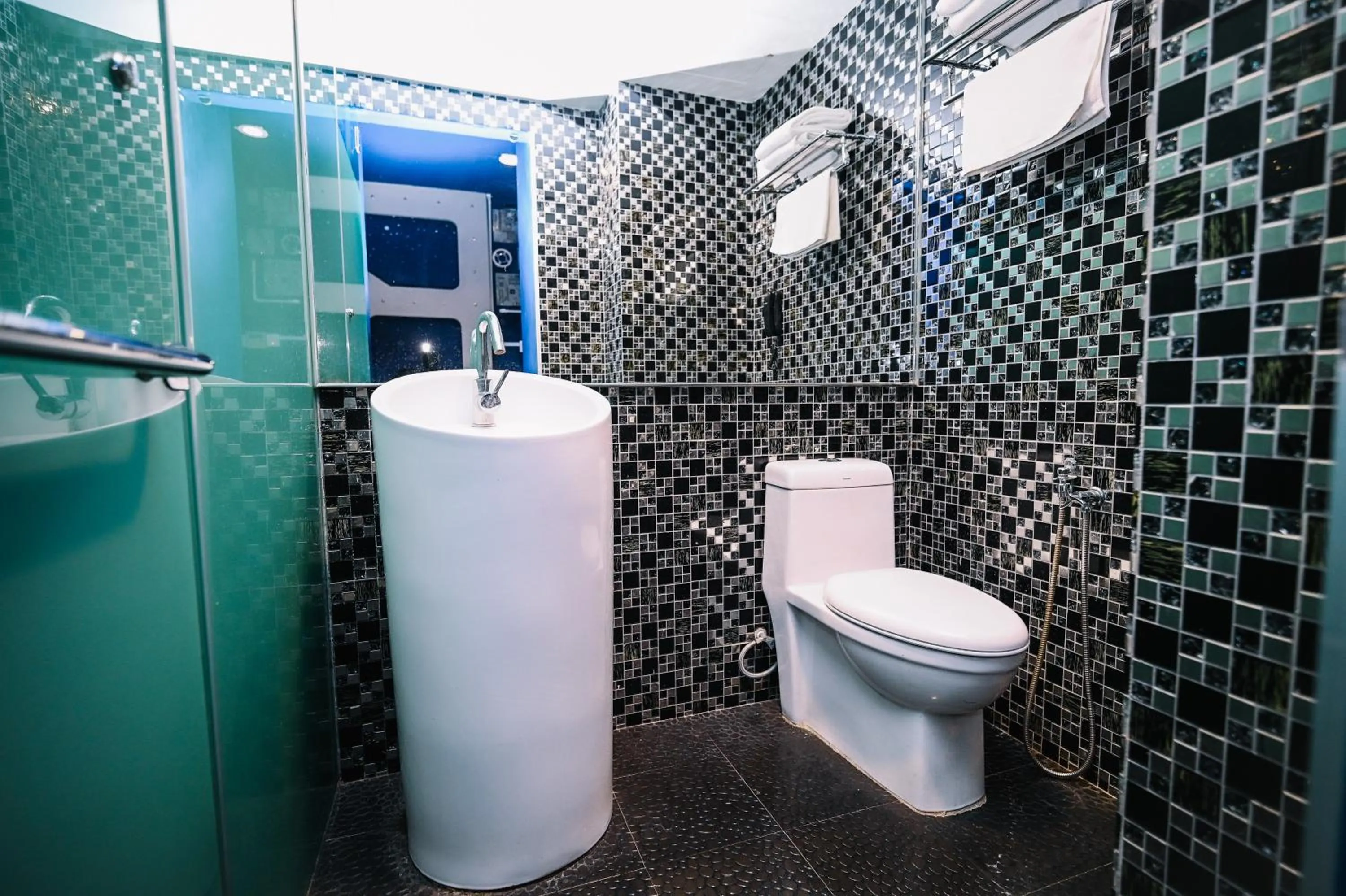 Bathroom in Kingston Hotel 3 - Kuala Lumpur