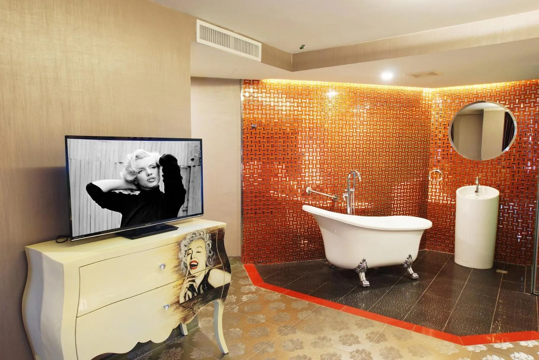 Bathroom in Kingston Hotel 3 - Kuala Lumpur