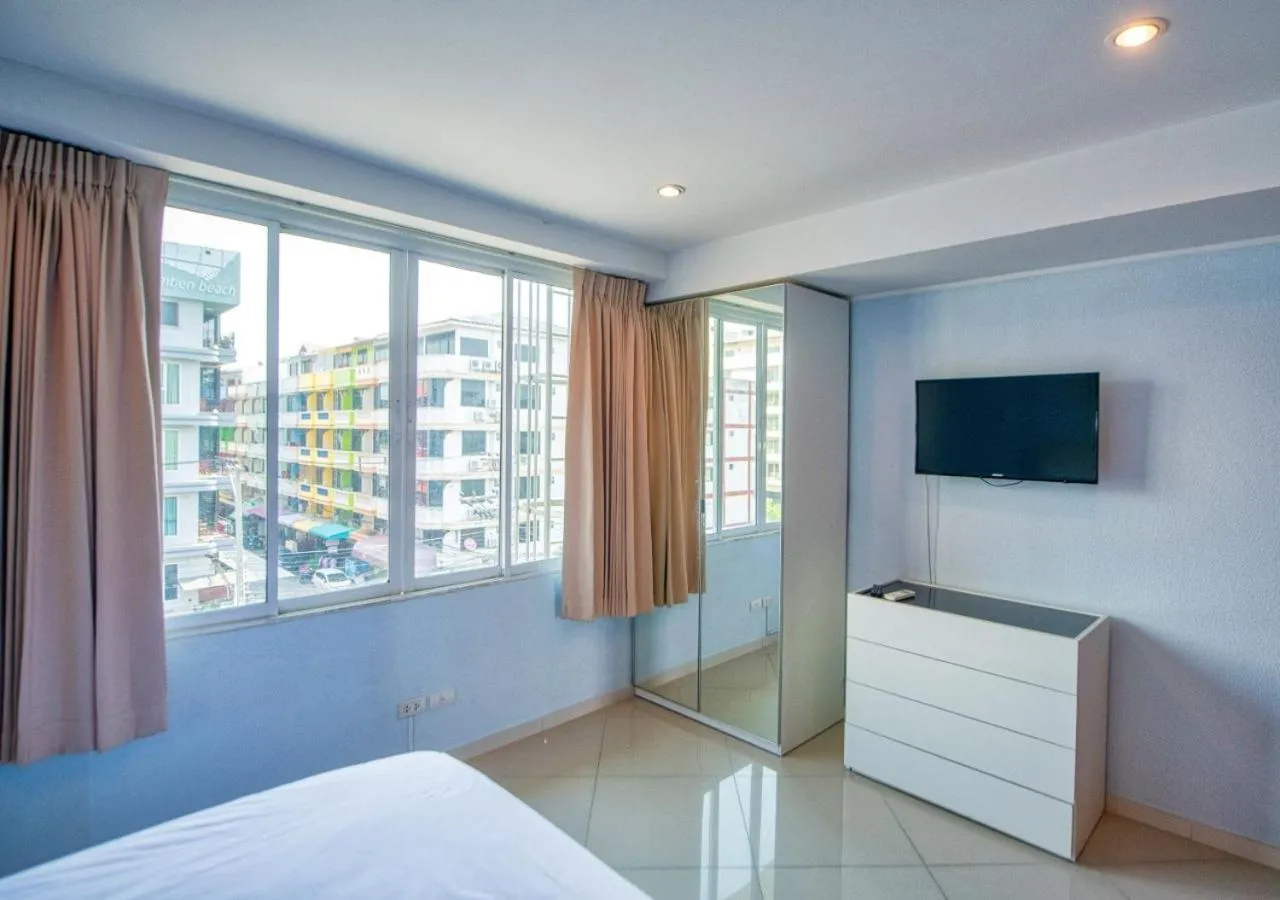 TV and multimedia, Bed in Akvavit Living