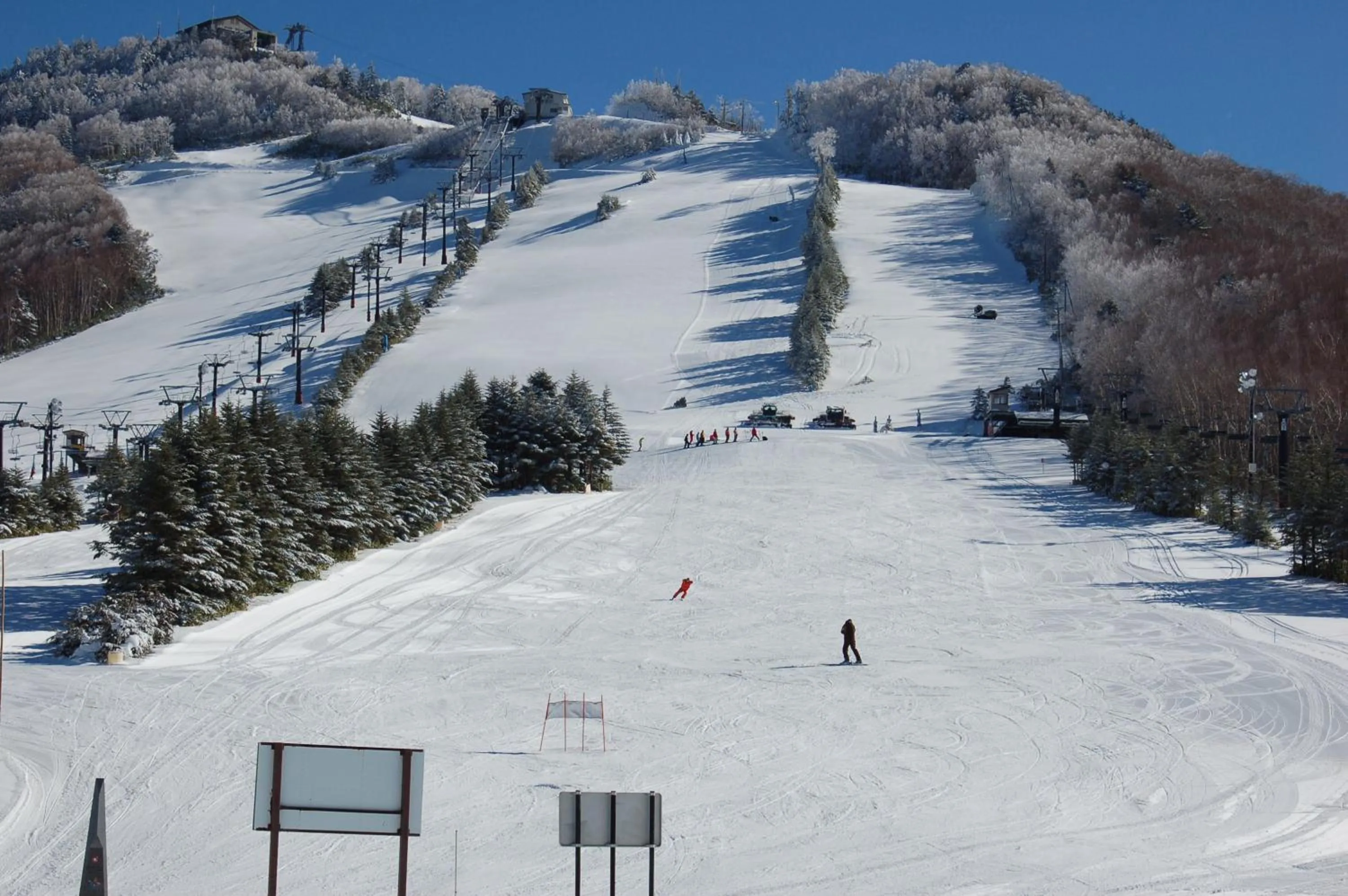 Nearby landmark in Hotel Sanraku