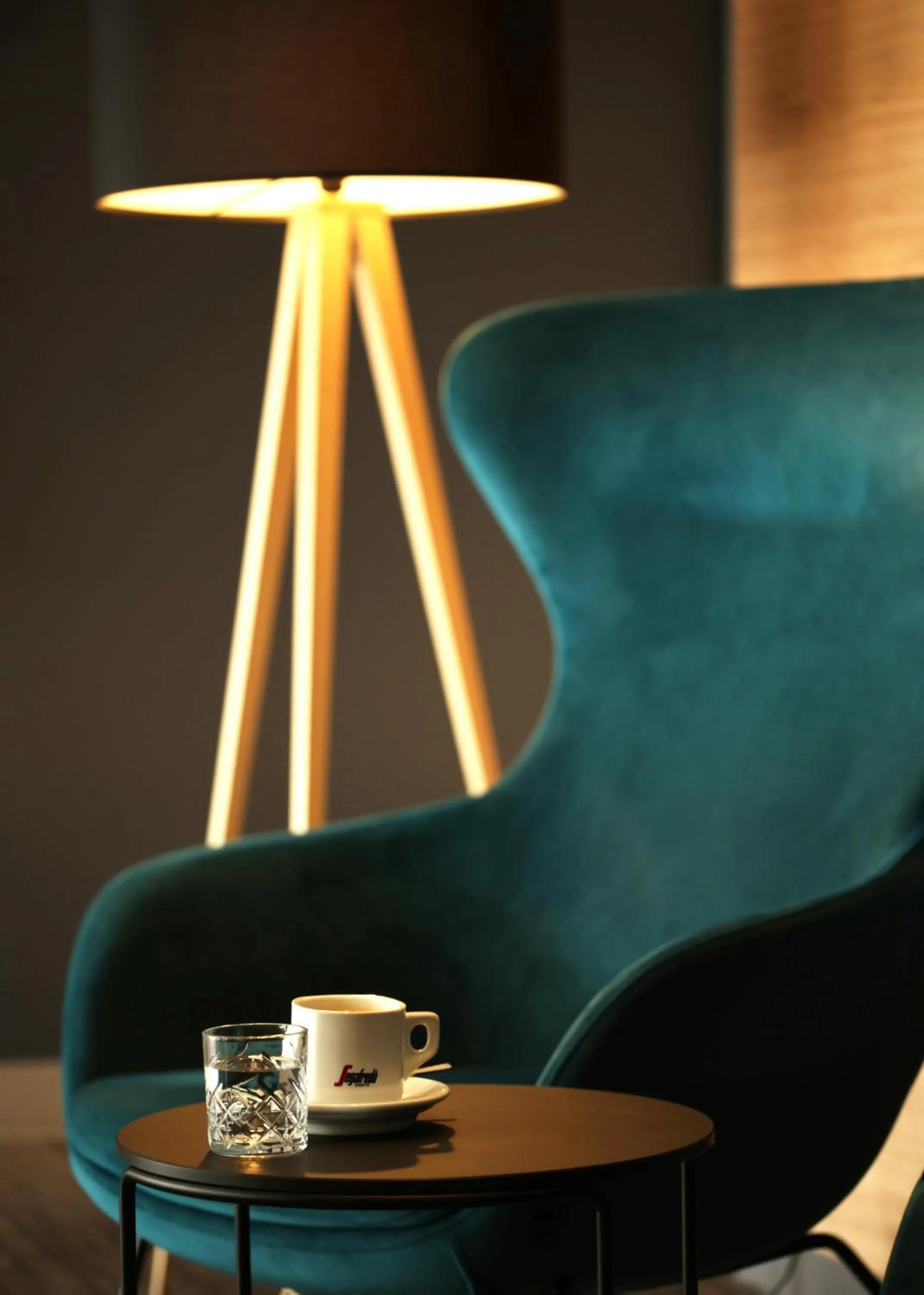 Lobby or reception in ibis Frankfurt Centrum