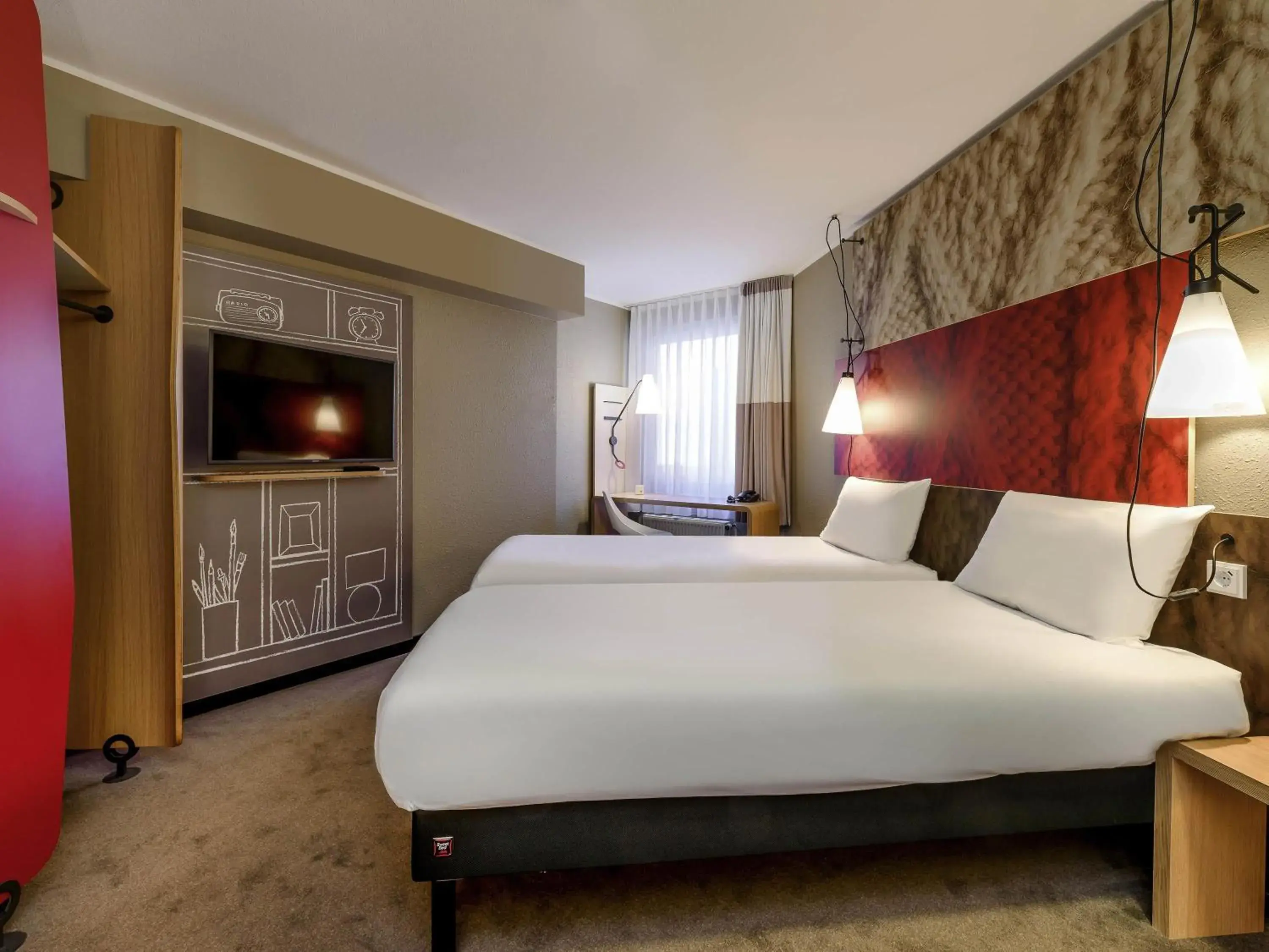 Bedroom, Bed in ibis Frankfurt Centrum Bedroom, Bed in ibis Frankfurt Centrum