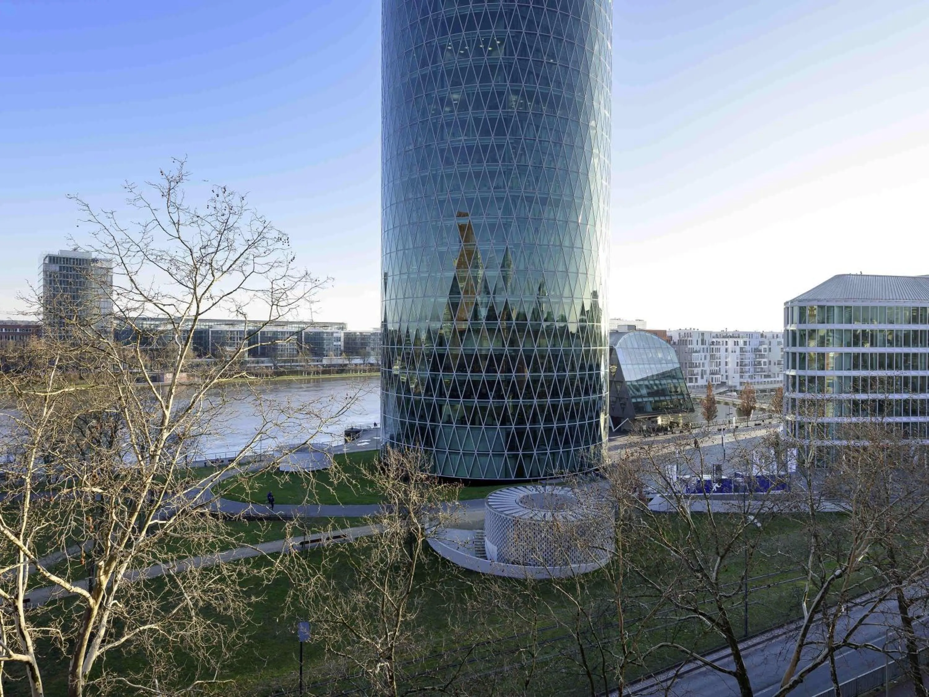 Bedroom in ibis Frankfurt Centrum